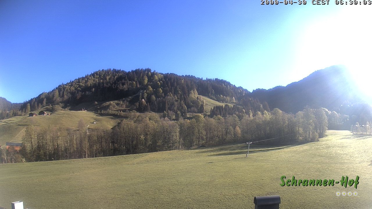 Archived image Webcam Mt. Diedamskopf - Schrannen-Hof
