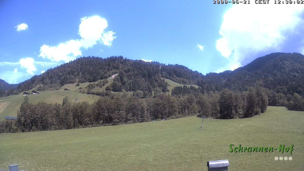 Archived image Webcam Mt. Diedamskopf - Schrannen-Hof