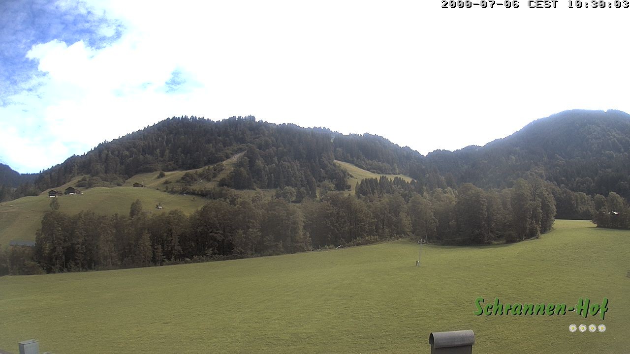 Archived image Webcam Mt. Diedamskopf - Schrannen-Hof