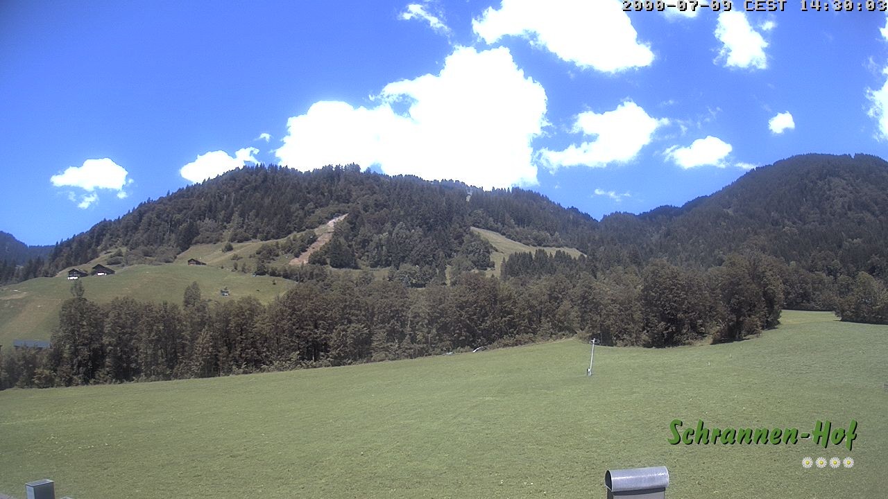 Archived image Webcam Mt. Diedamskopf - Schrannen-Hof