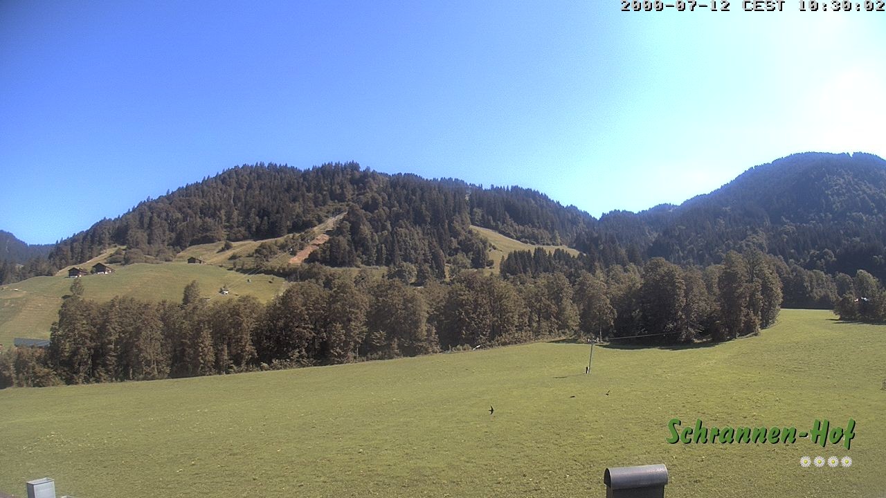 Archived image Webcam Mt. Diedamskopf - Schrannen-Hof