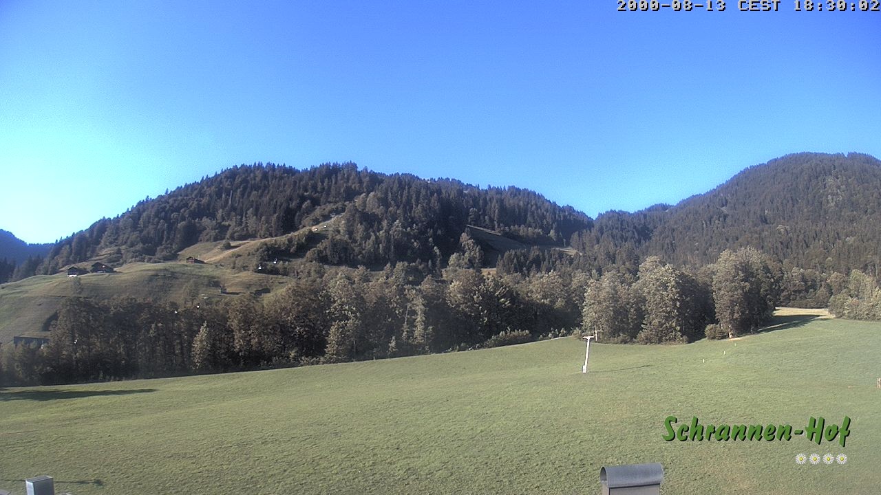 Archived image Webcam Mt. Diedamskopf - Schrannen-Hof