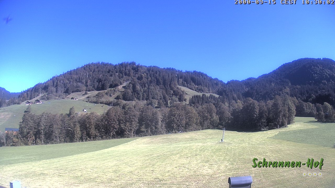 Archived image Webcam Mt. Diedamskopf - Schrannen-Hof