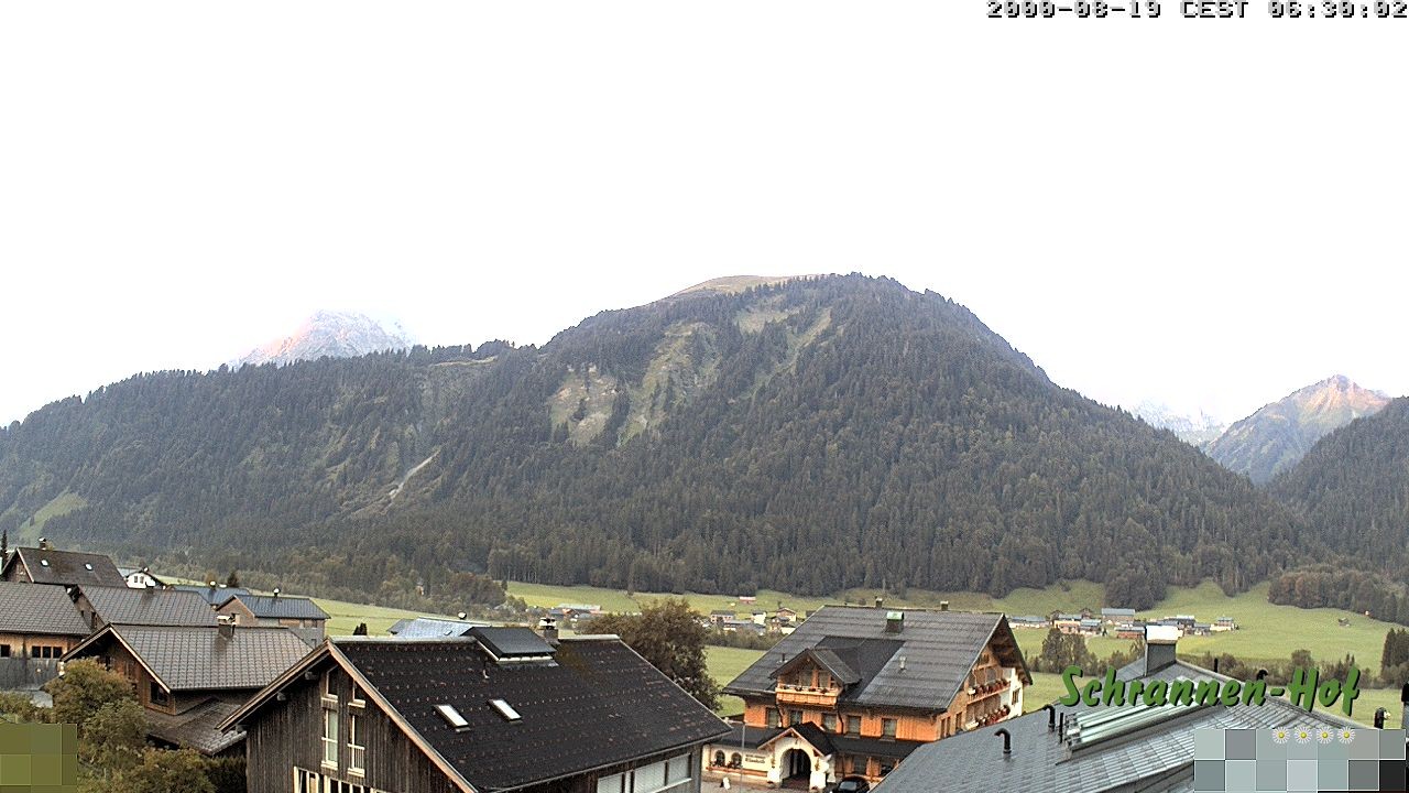 Archived image Webcam Schoppernau: Mt. Zitterklapfen