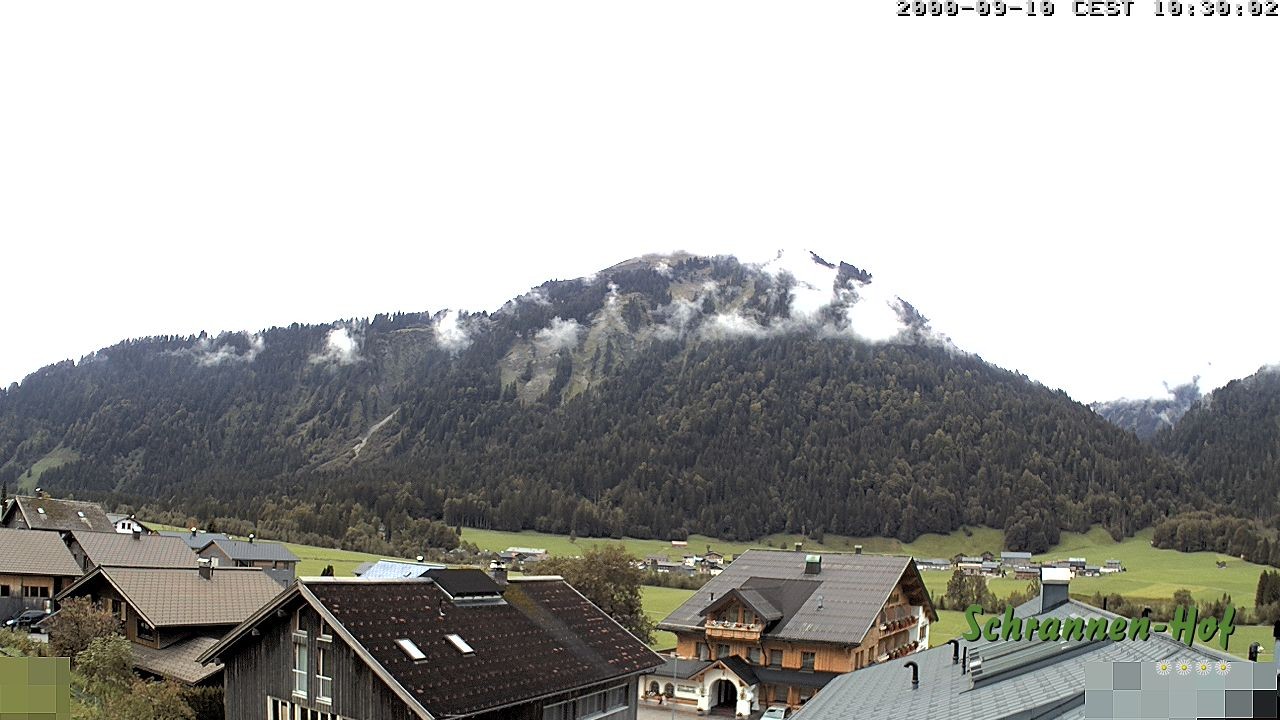 Archived image Webcam Schoppernau: Mt. Zitterklapfen