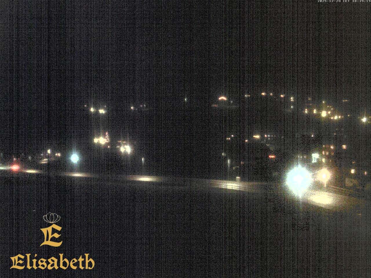 Archiv Foto Webcam Schoppernau: Ausblick Hotel Elisabeth