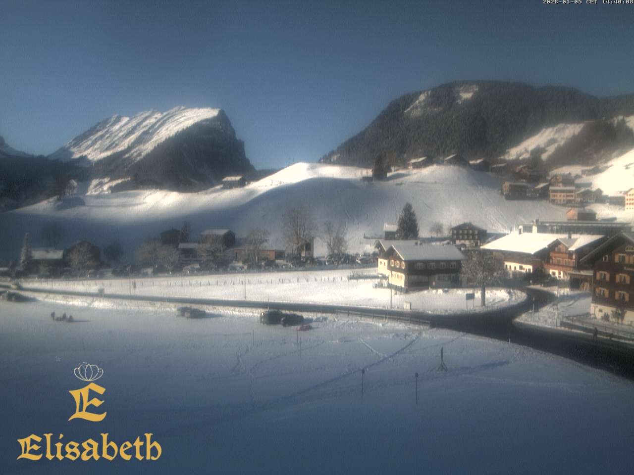 Archiv Foto Webcam Schoppernau: Ausblick Hotel Elisabeth