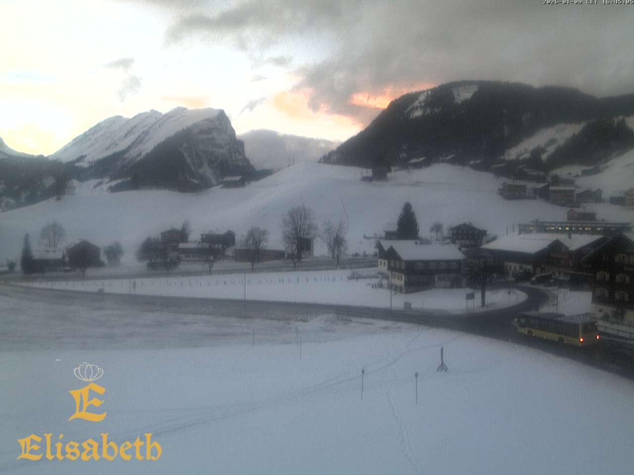 Archiv Foto Webcam Schoppernau: Ausblick Hotel Elisabeth