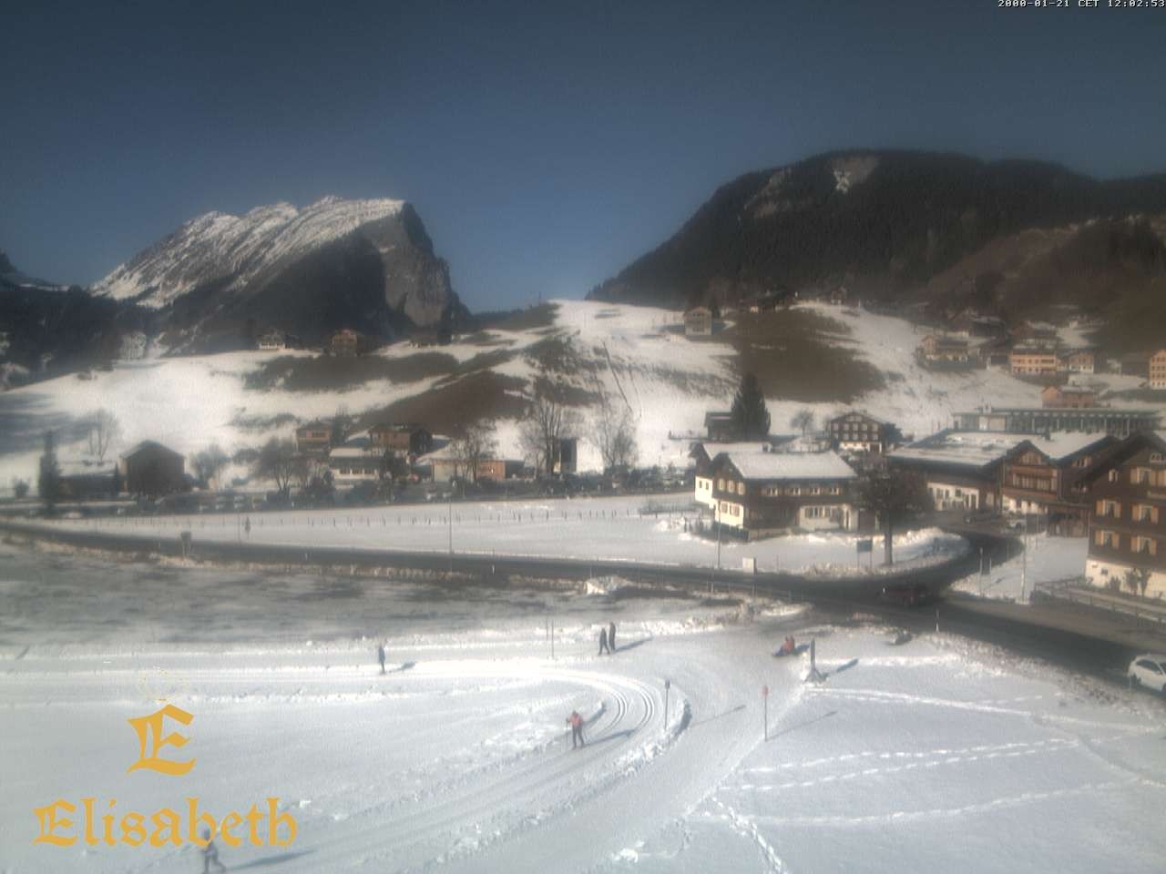 Archiv Foto Webcam Schoppernau: Ausblick Hotel Elisabeth