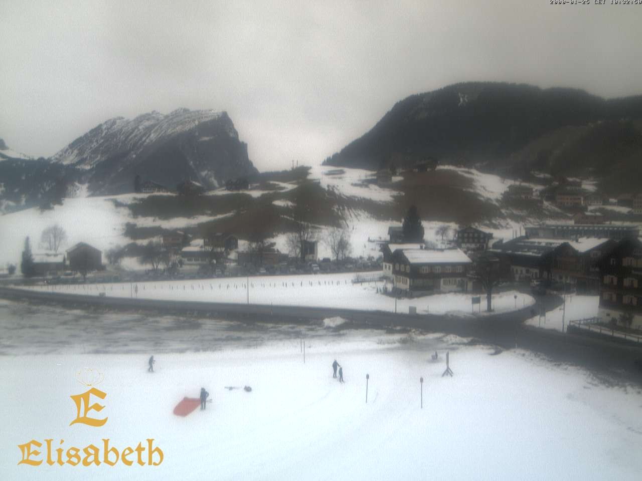 Archiv Foto Webcam Schoppernau: Ausblick Hotel Elisabeth