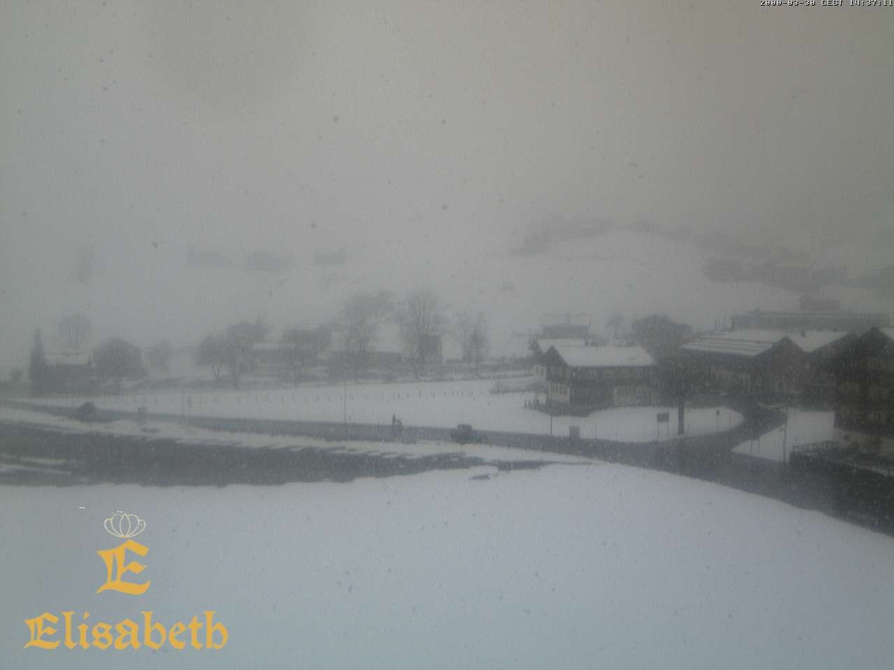 Archiv Foto Webcam Schoppernau: Ausblick Hotel Elisabeth