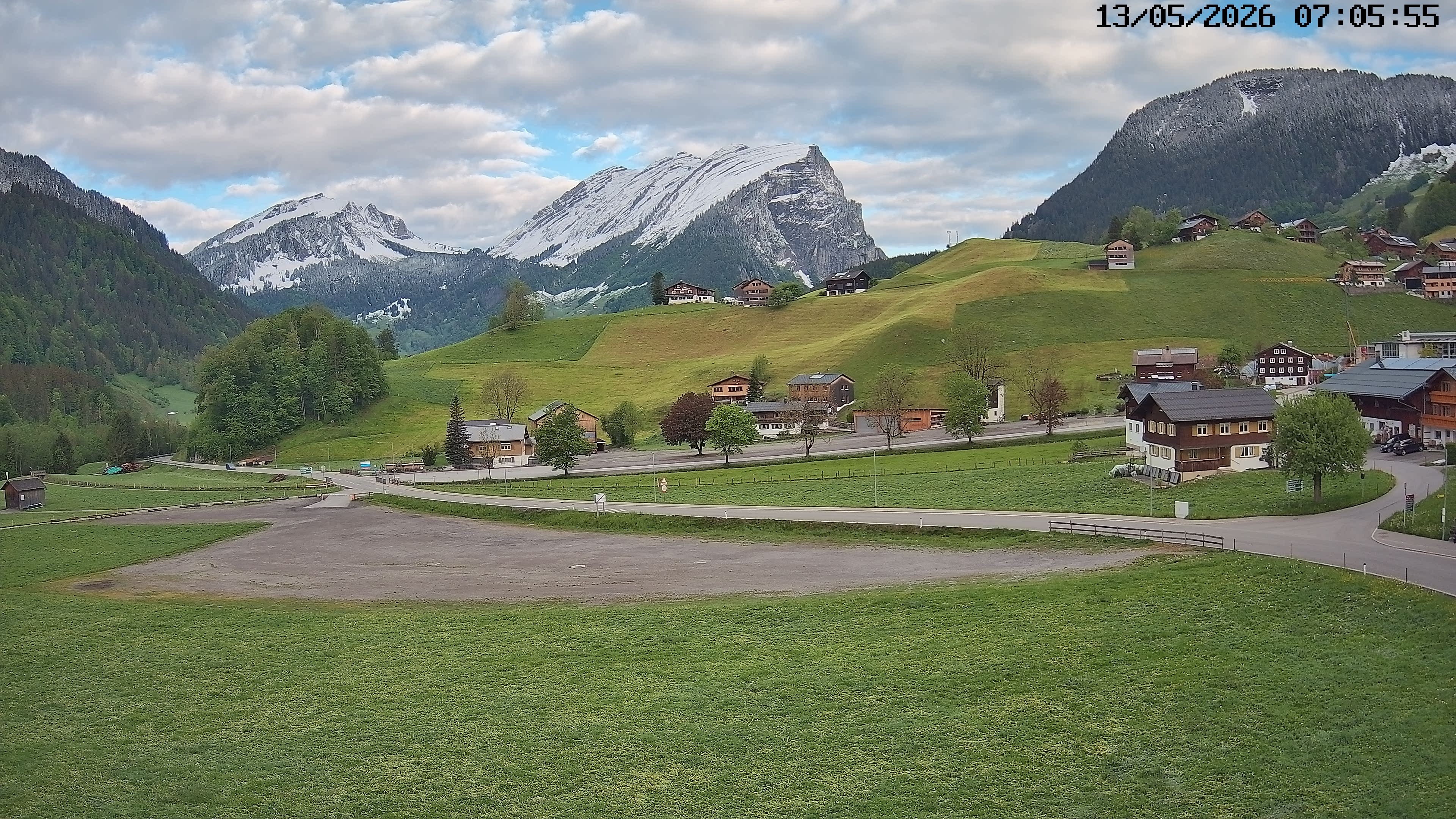 Archiv Foto Webcam Schoppernau: Ausblick Hotel Elisabeth