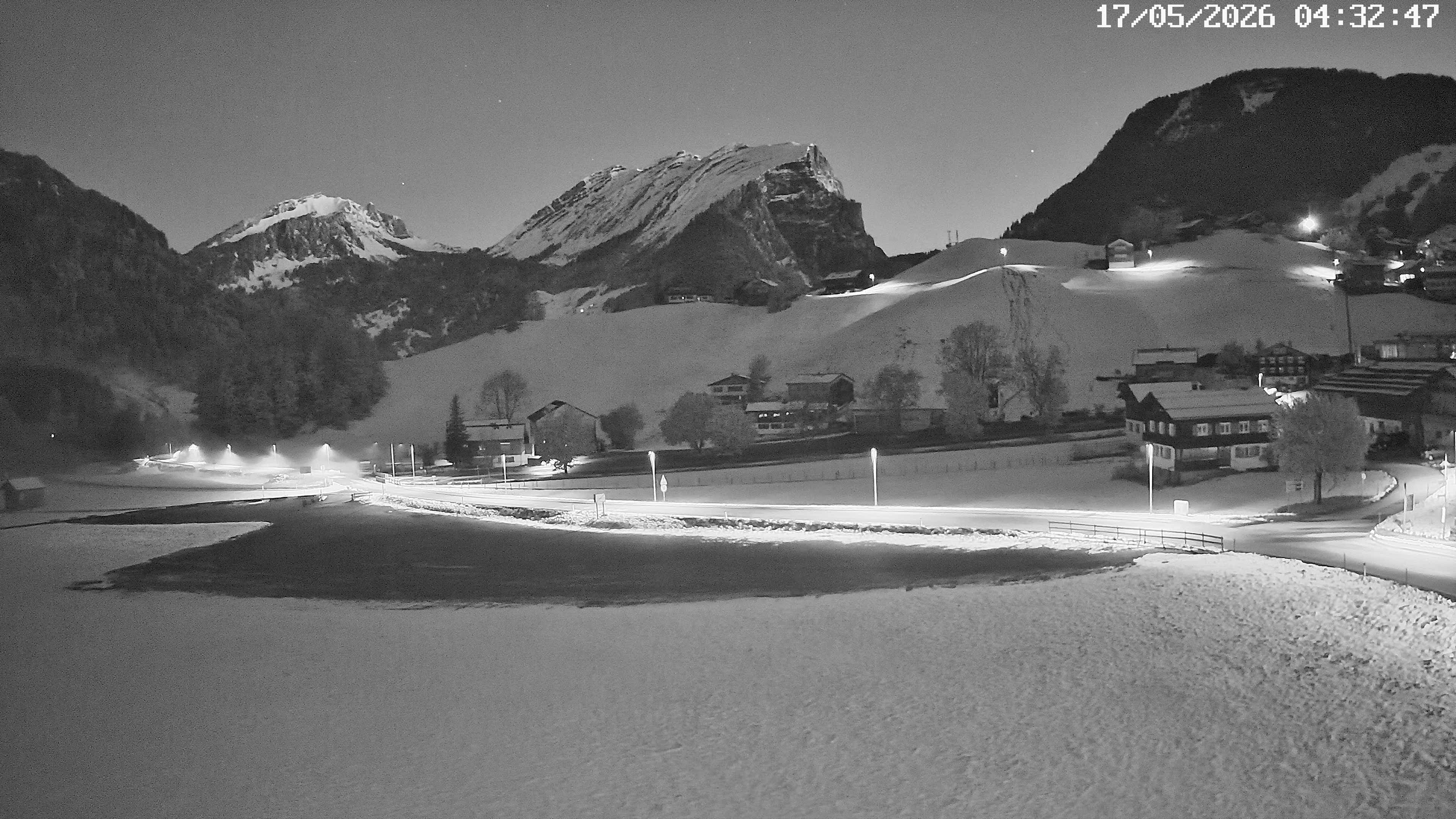 Archived image Webcam Schoppernau - Hotel Elisabeth