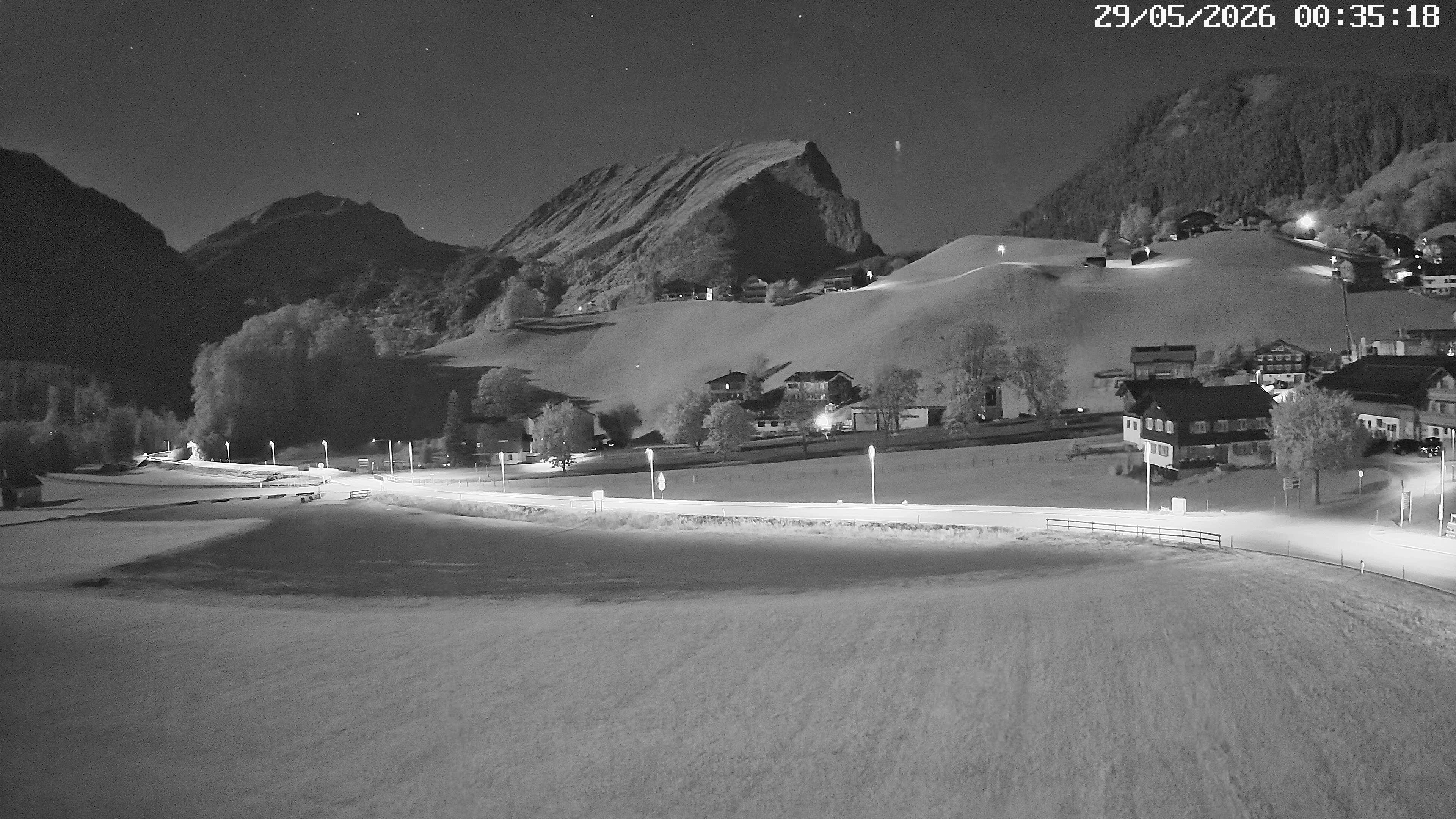 Archiv Foto Webcam Schoppernau: Ausblick Hotel Elisabeth