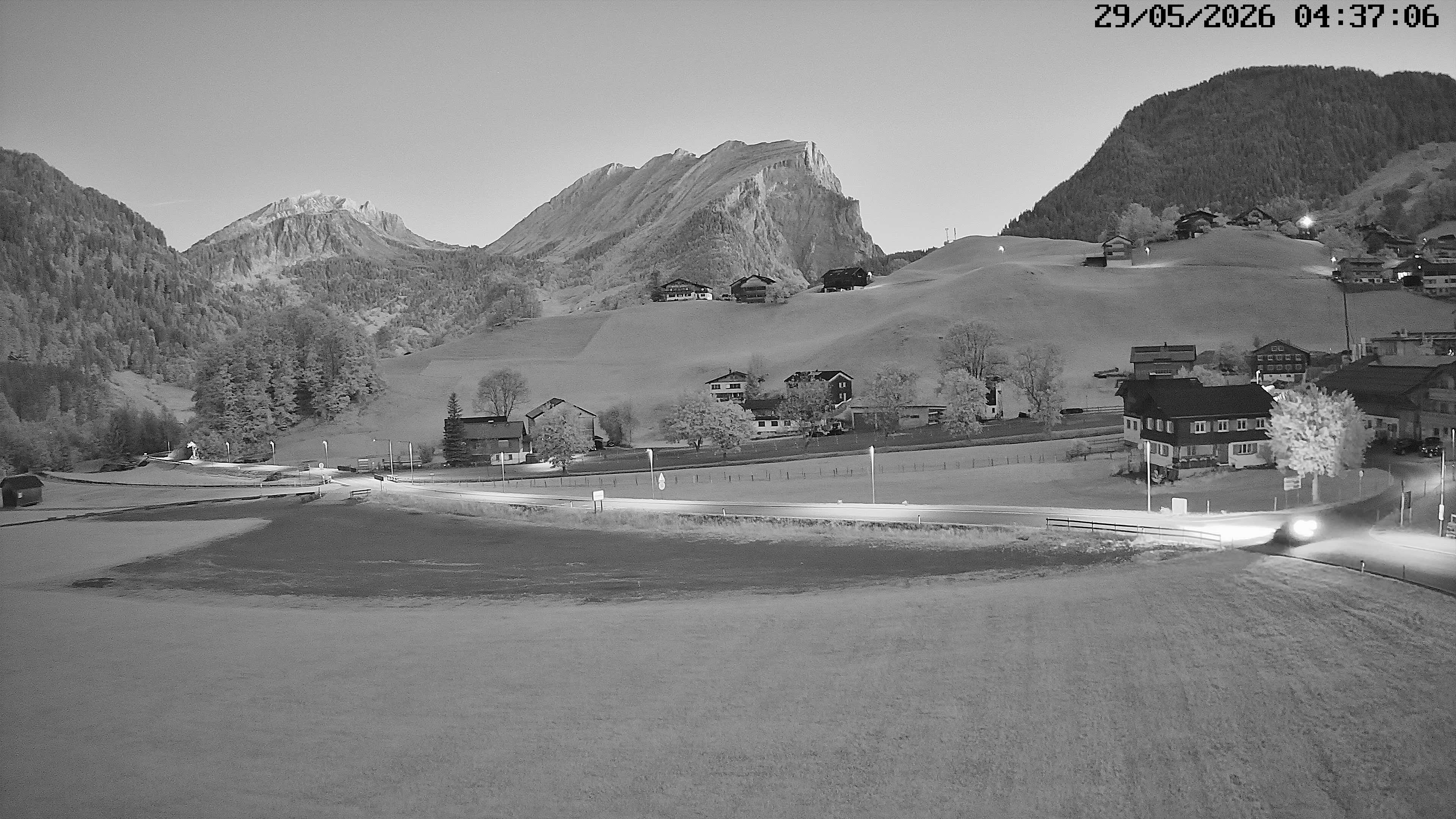 Archiv Foto Webcam Schoppernau: Ausblick Hotel Elisabeth