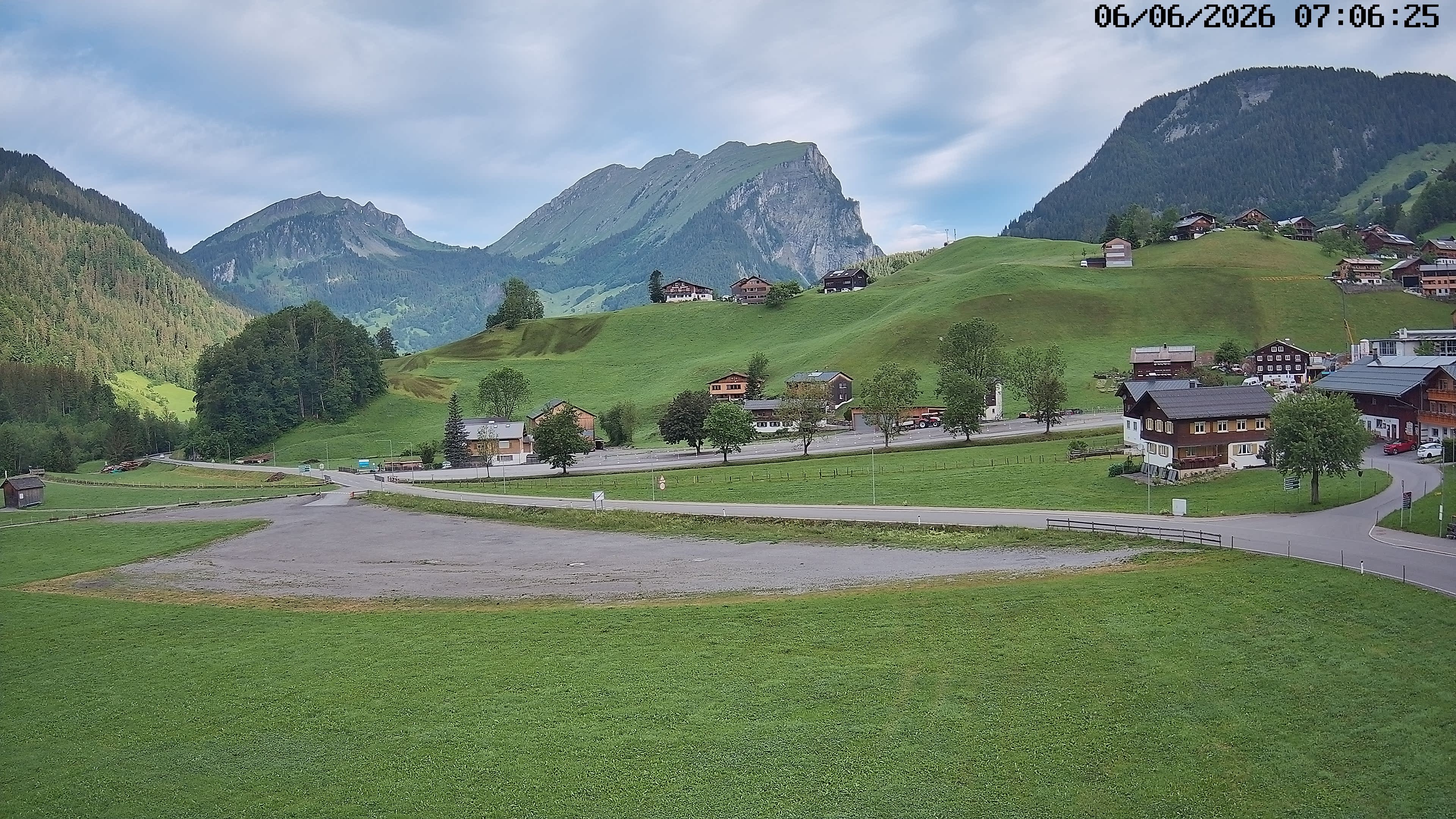 Archiv Foto Webcam Schoppernau: Ausblick Hotel Elisabeth