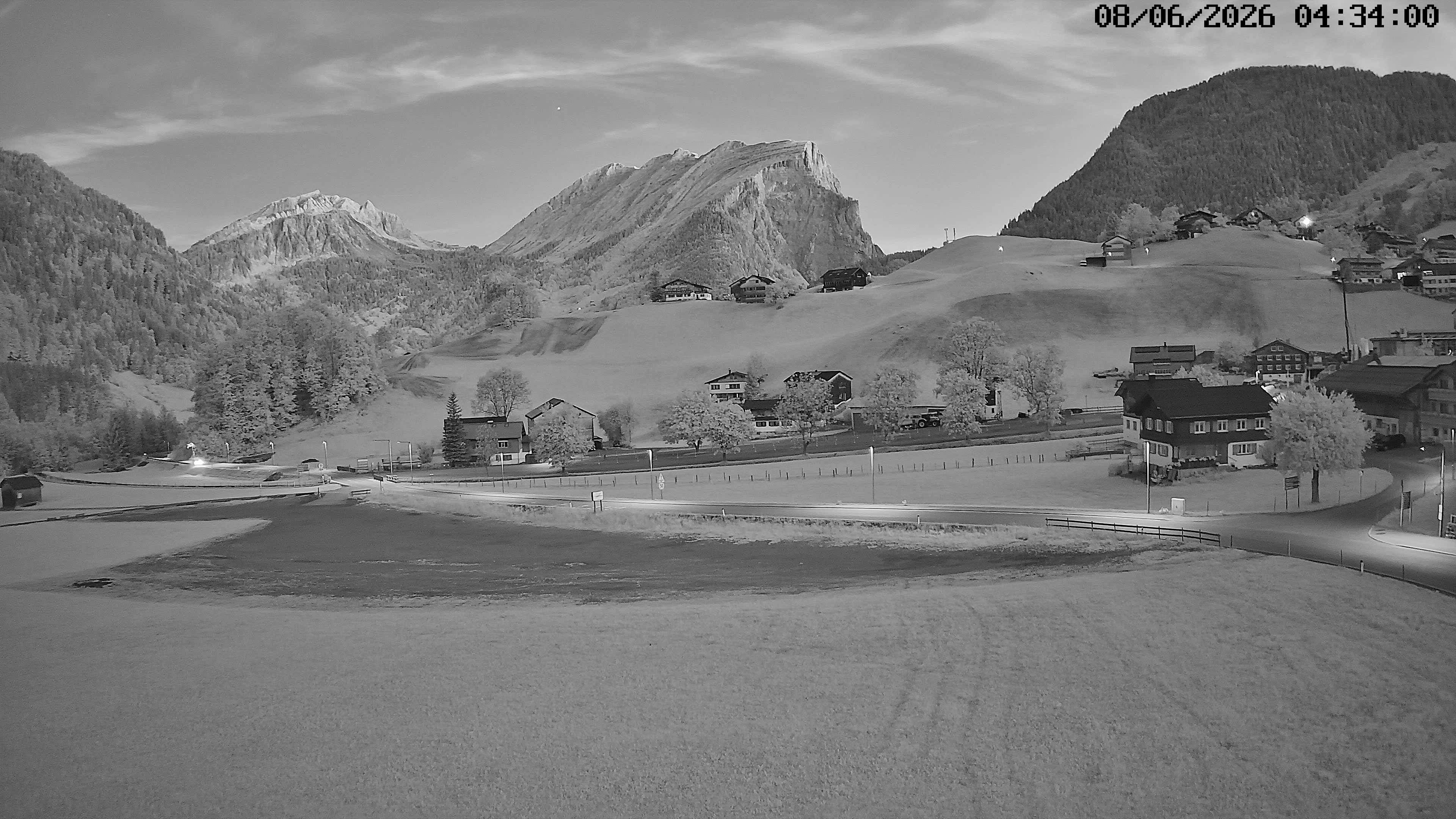 Archiv Foto Webcam Schoppernau: Ausblick Hotel Elisabeth
