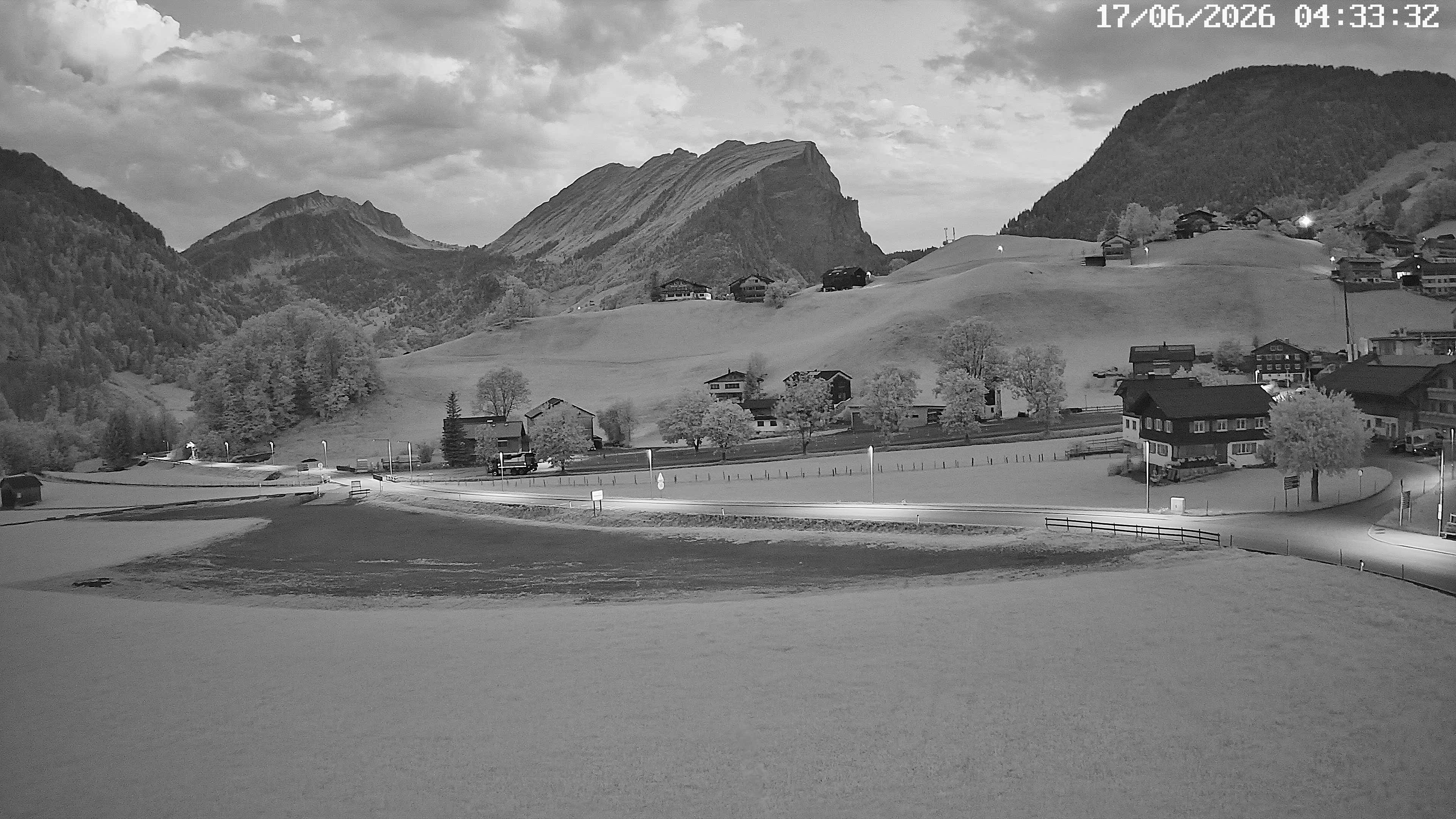 Archived image Webcam Schoppernau - Hotel Elisabeth