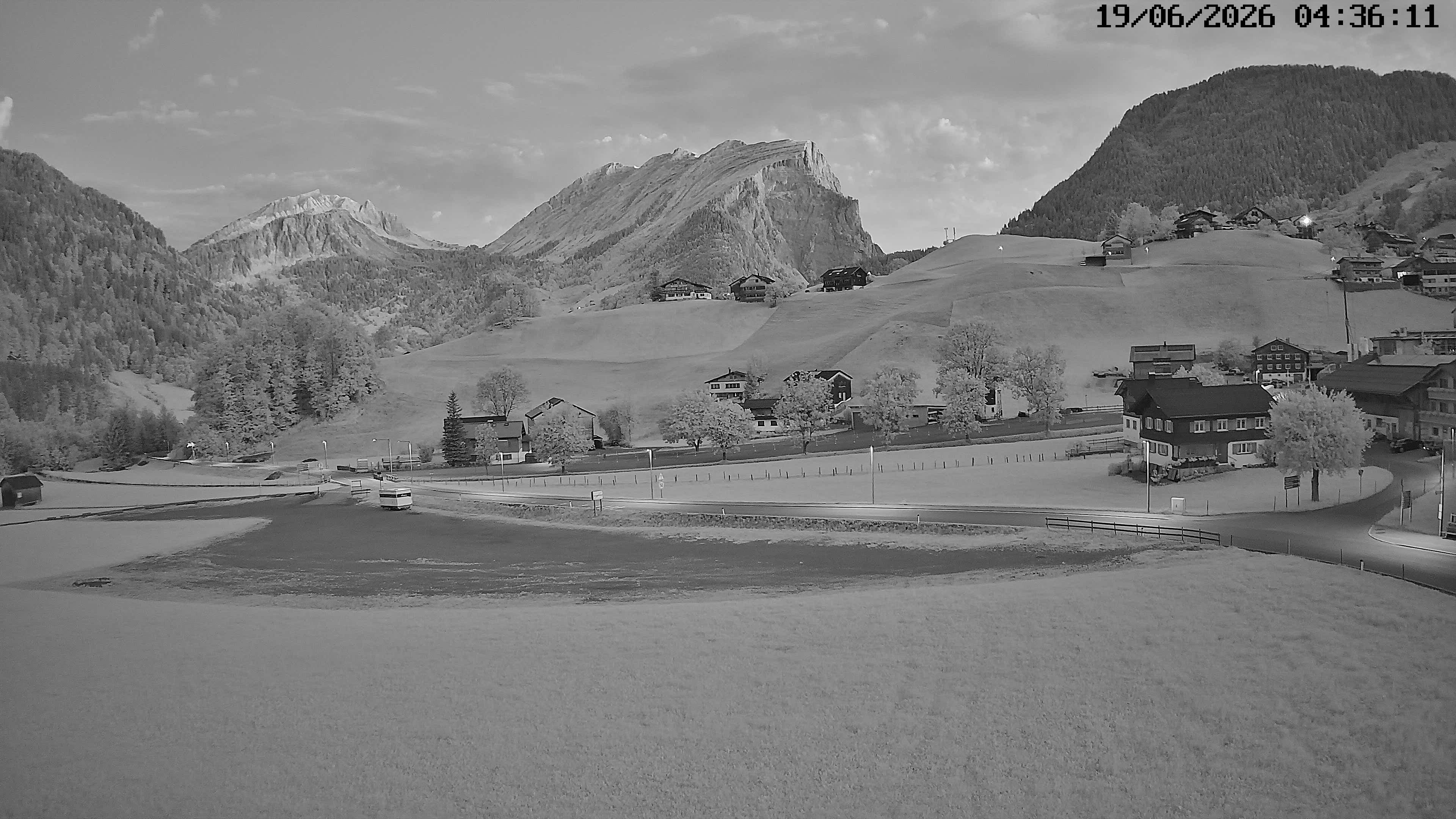 Archiv Foto Webcam Schoppernau: Ausblick Hotel Elisabeth
