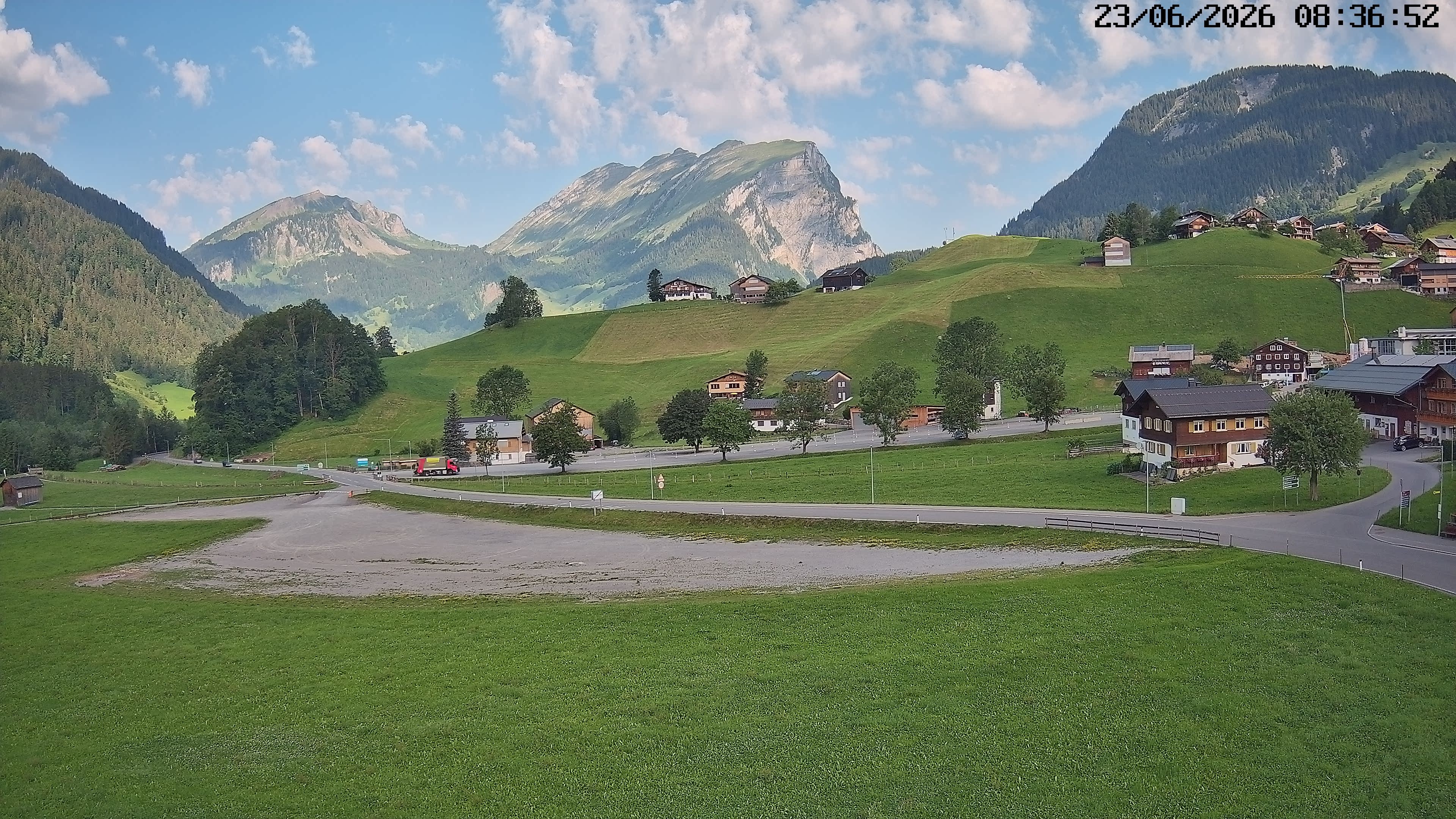 Archiv Foto Webcam Schoppernau: Ausblick Hotel Elisabeth