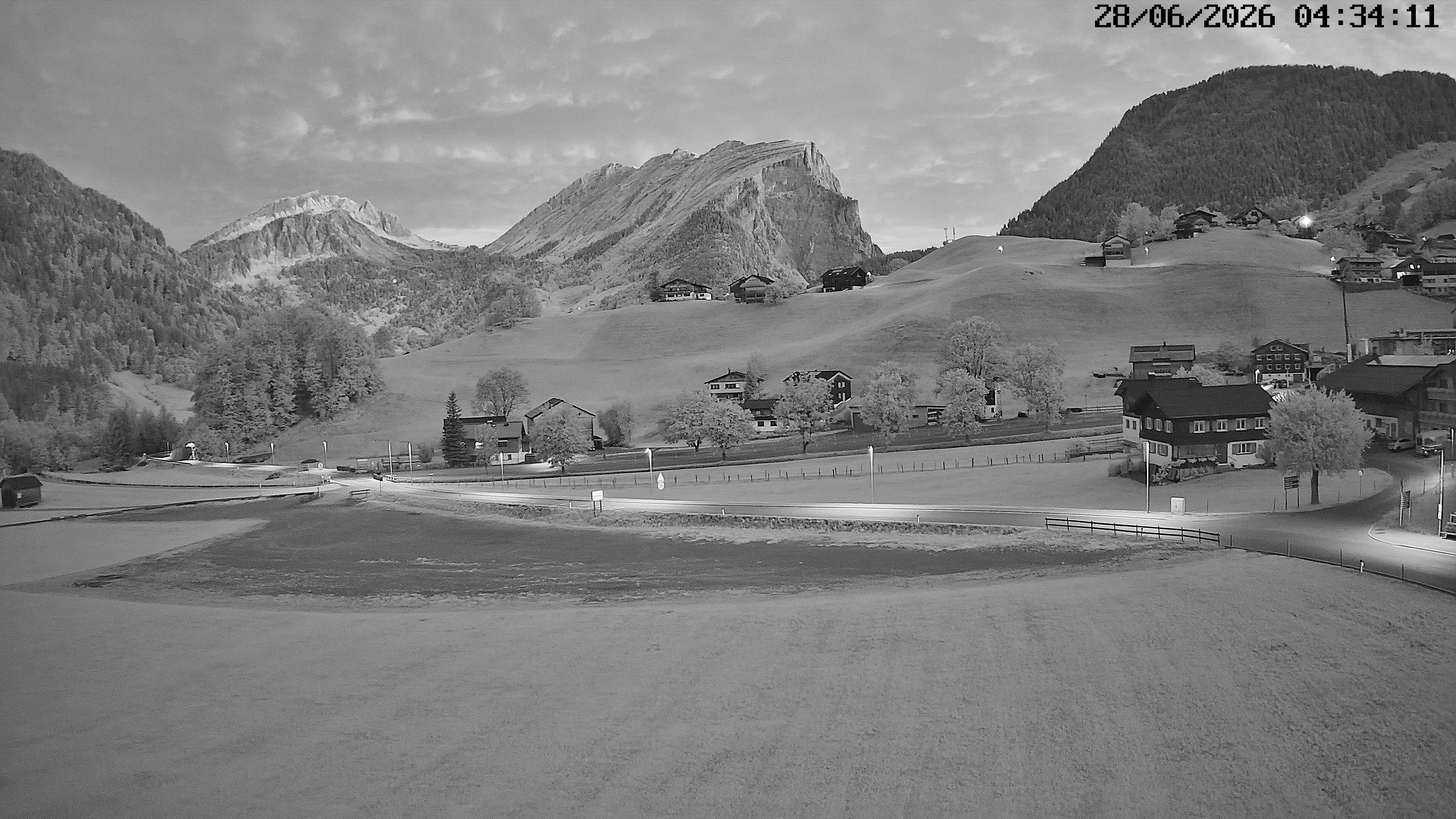 Archiv Foto Webcam Schoppernau: Ausblick Hotel Elisabeth