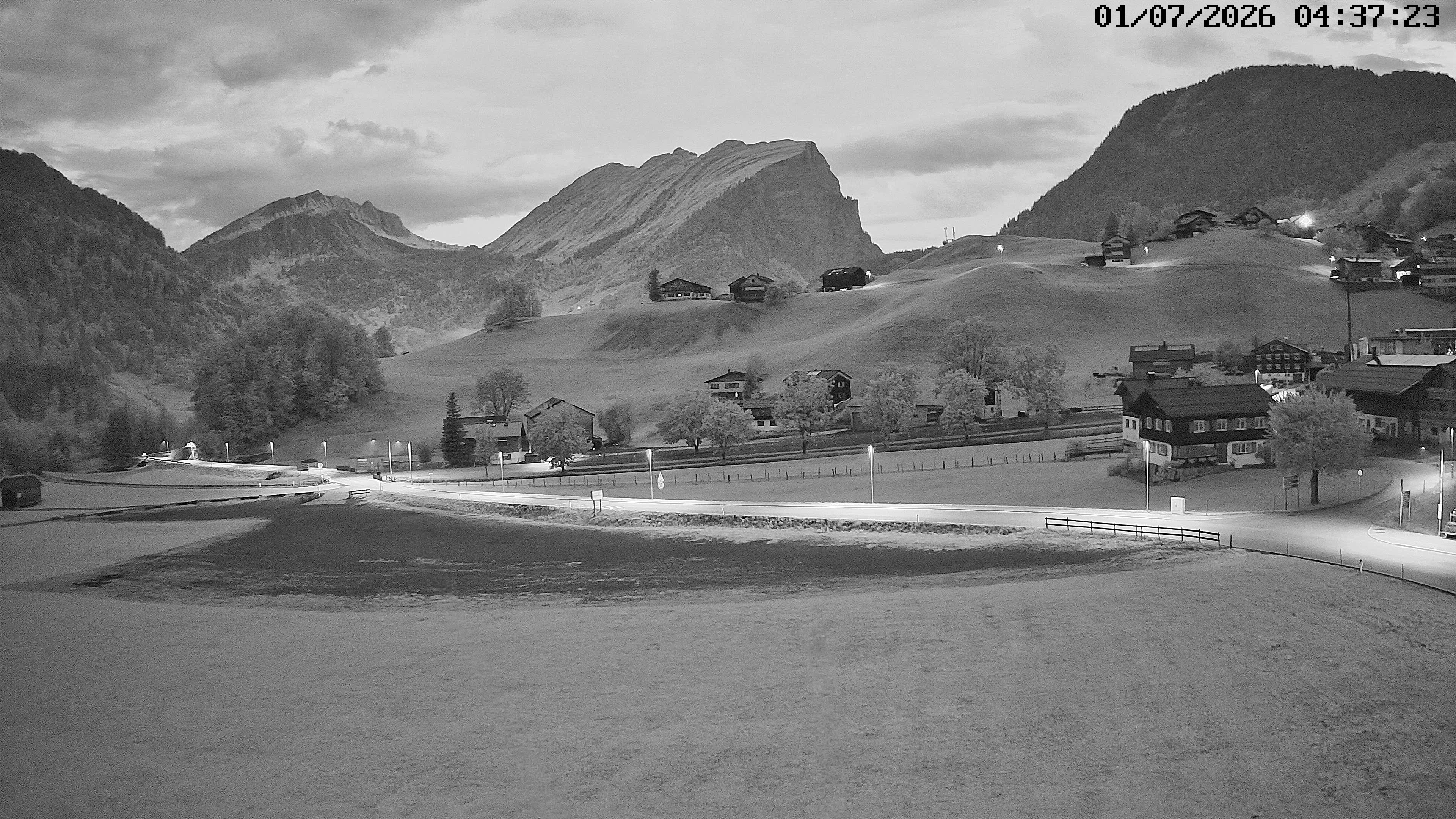 Archiv Foto Webcam Schoppernau: Ausblick Hotel Elisabeth