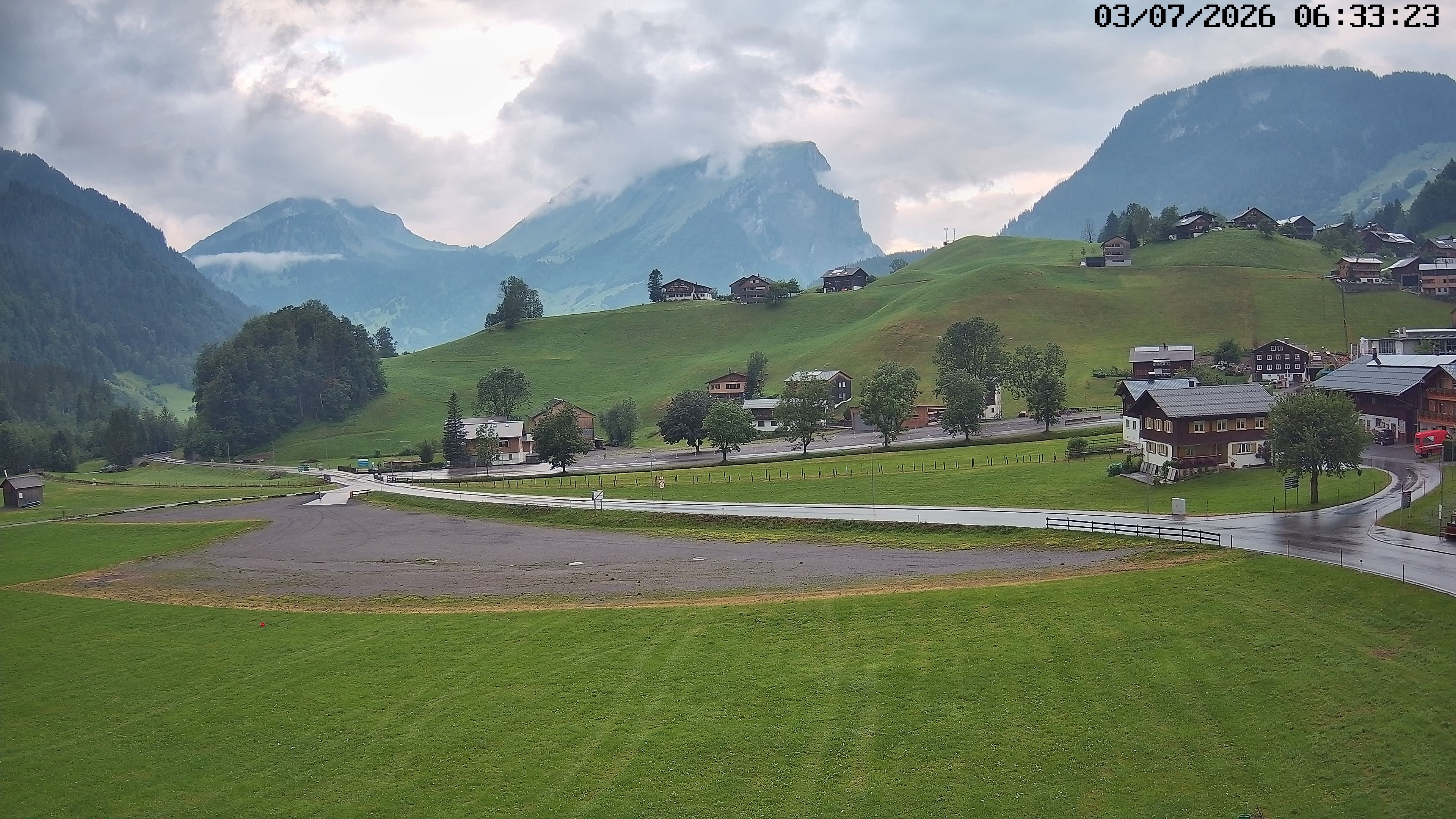 Archiv Foto Webcam Schoppernau: Ausblick Hotel Elisabeth