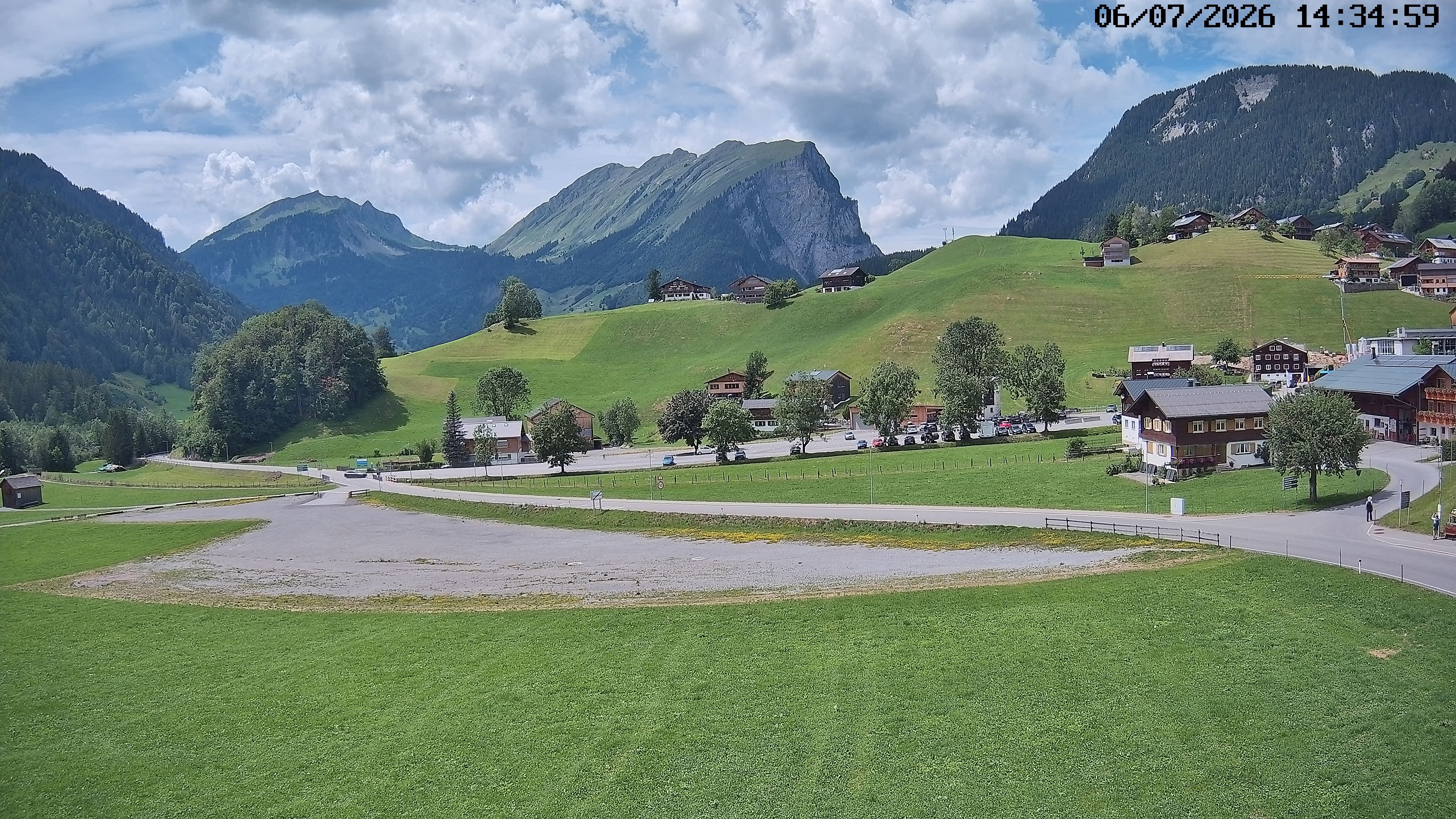Archiv Foto Webcam Schoppernau: Ausblick Hotel Elisabeth