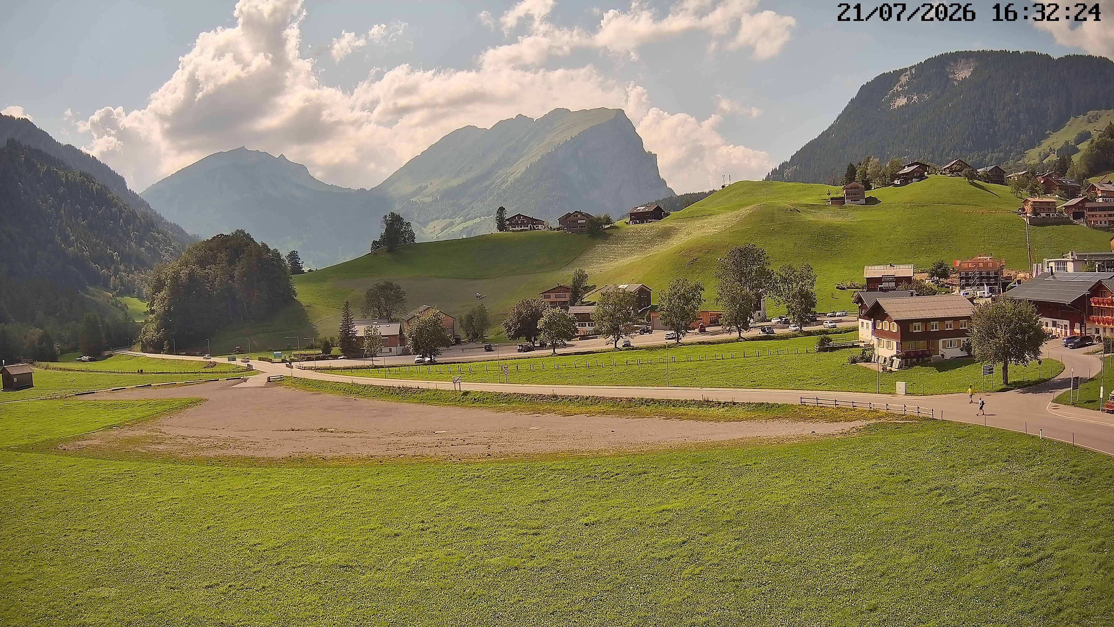 Archiv Foto Webcam Schoppernau: Ausblick Hotel Elisabeth
