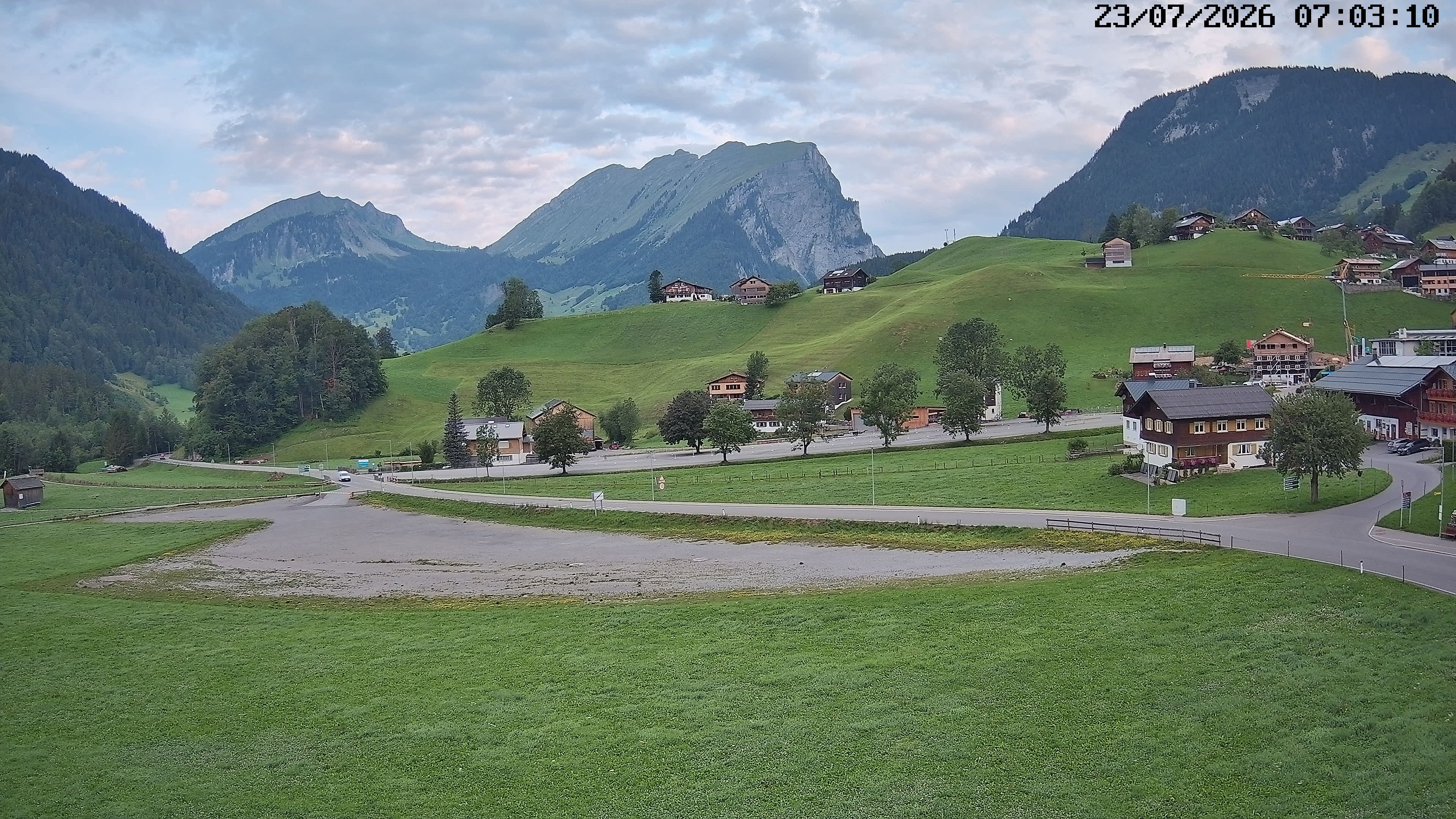 Archiv Foto Webcam Schoppernau: Ausblick Hotel Elisabeth
