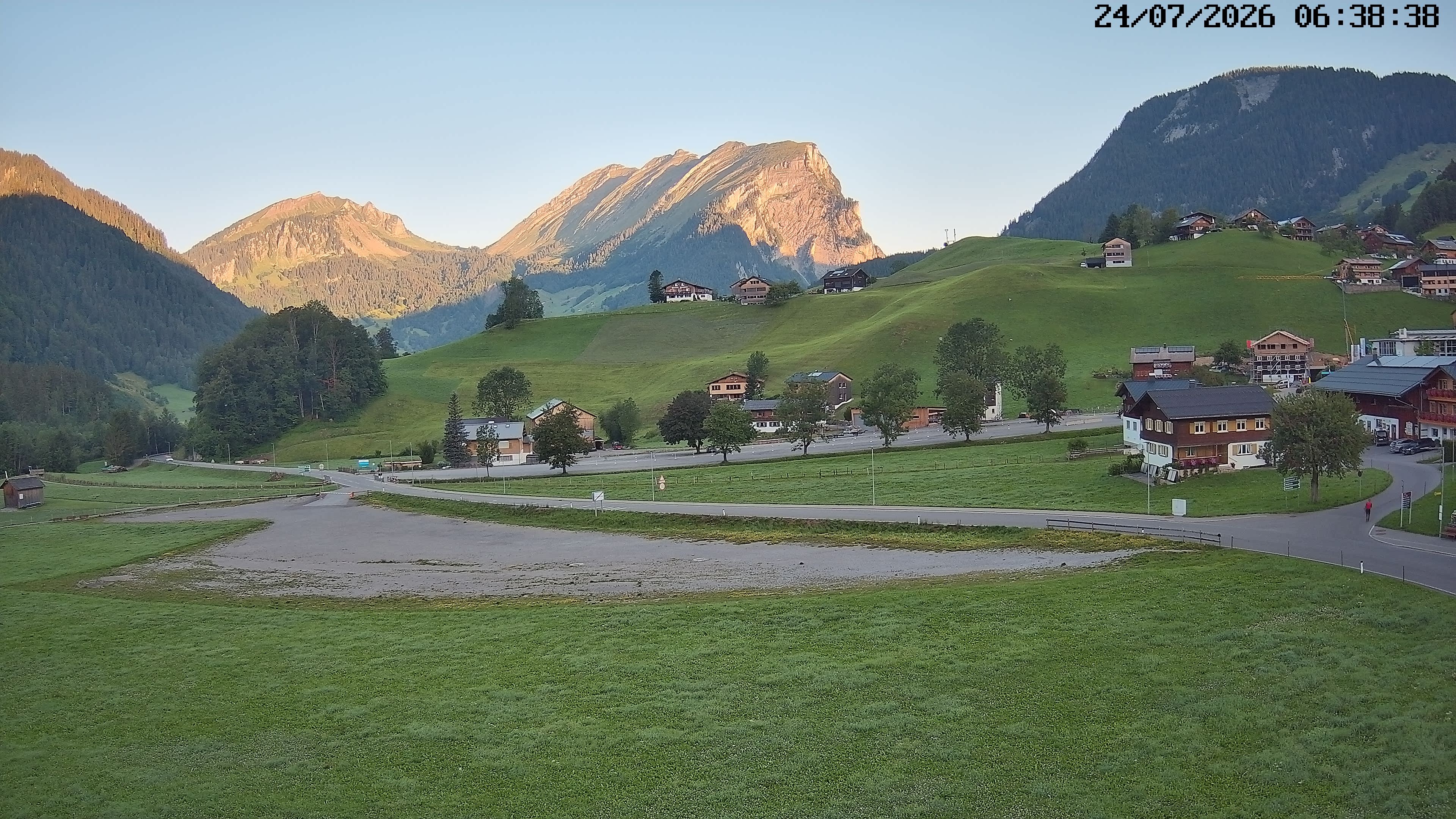 Archiv Foto Webcam Schoppernau: Ausblick Hotel Elisabeth