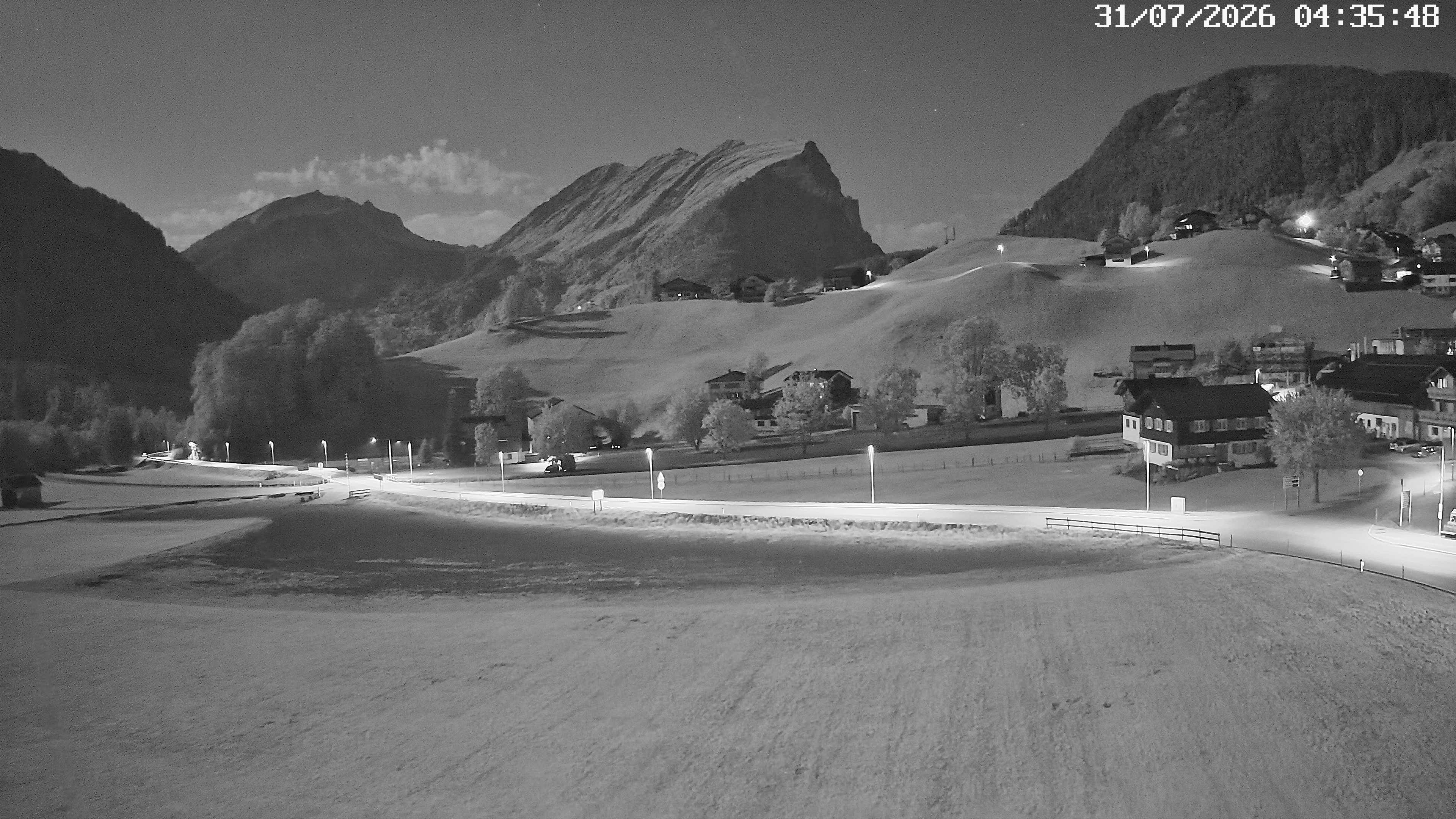 Archiv Foto Webcam Schoppernau: Ausblick Hotel Elisabeth