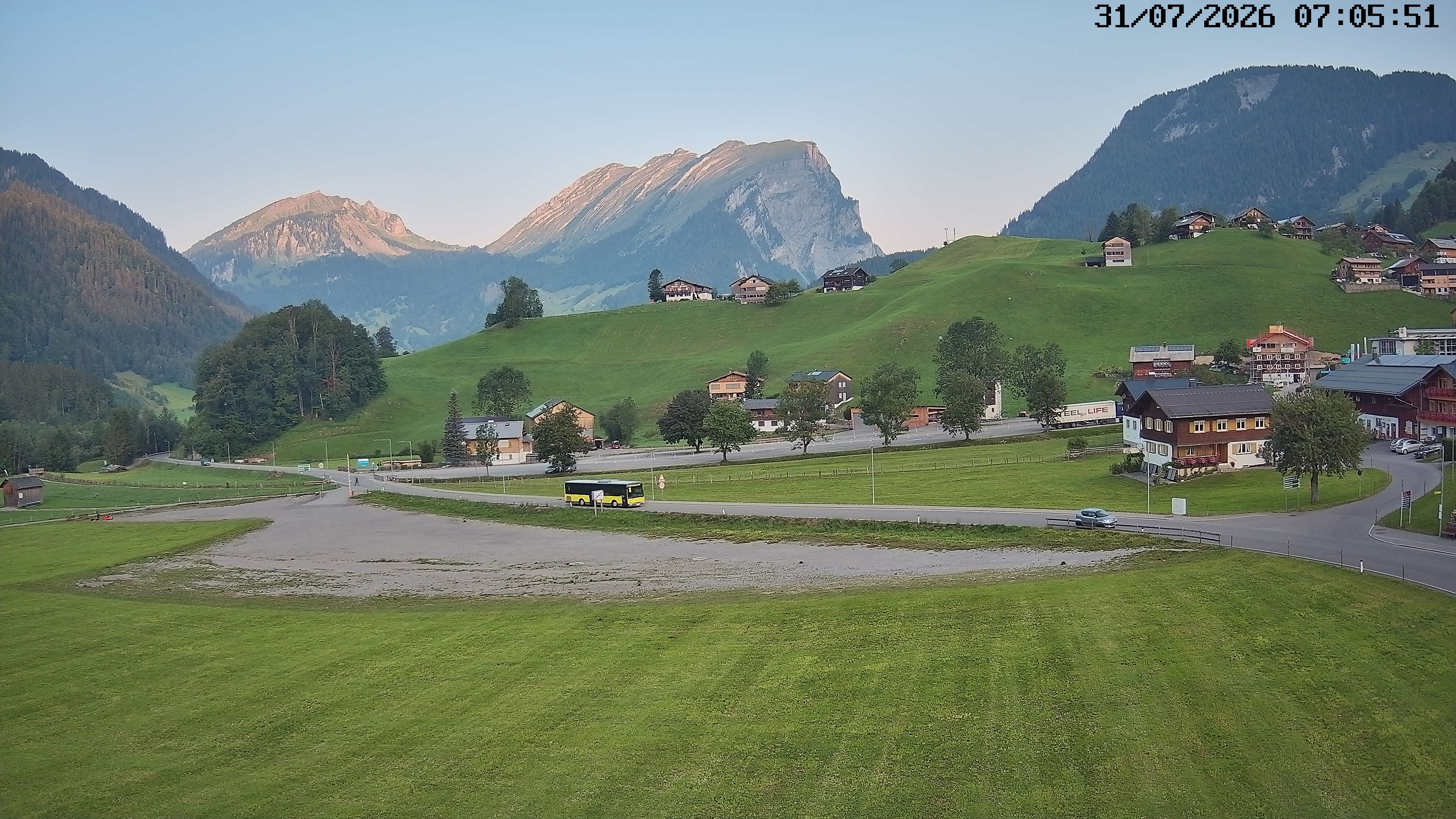 Archiv Foto Webcam Schoppernau: Ausblick Hotel Elisabeth