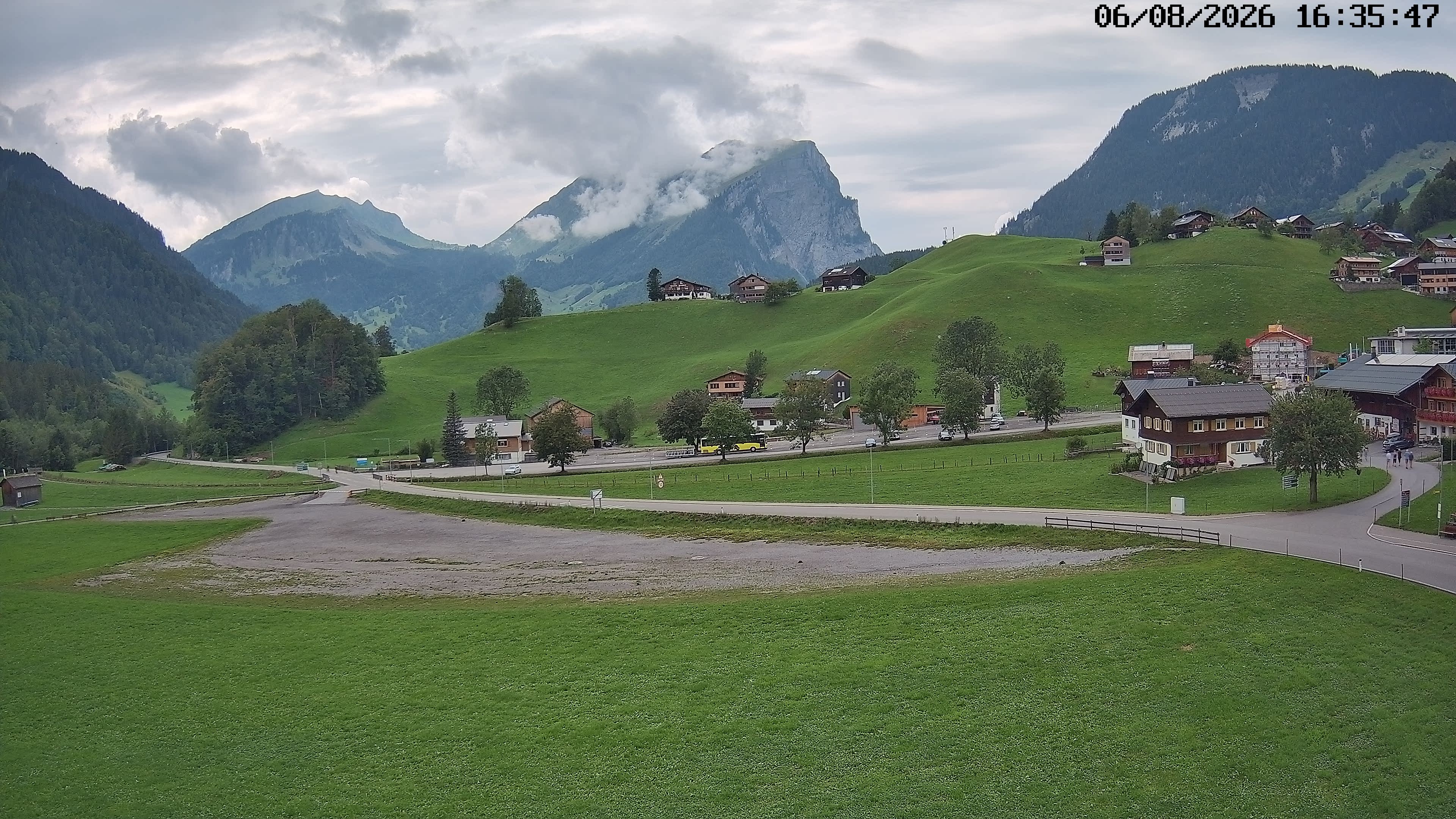 Archiv Foto Webcam Schoppernau: Ausblick Hotel Elisabeth