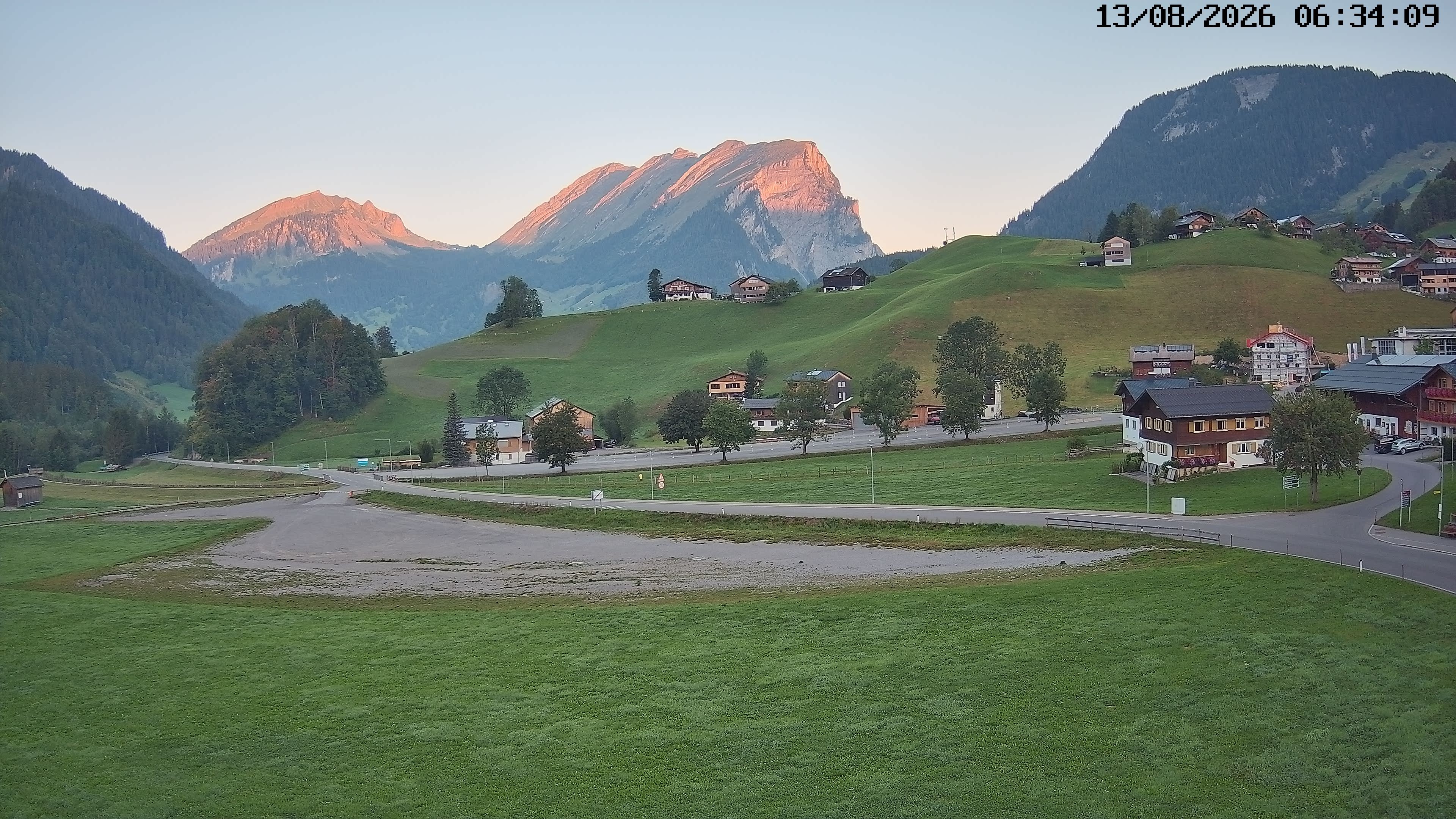 Archiv Foto Webcam Schoppernau: Ausblick Hotel Elisabeth