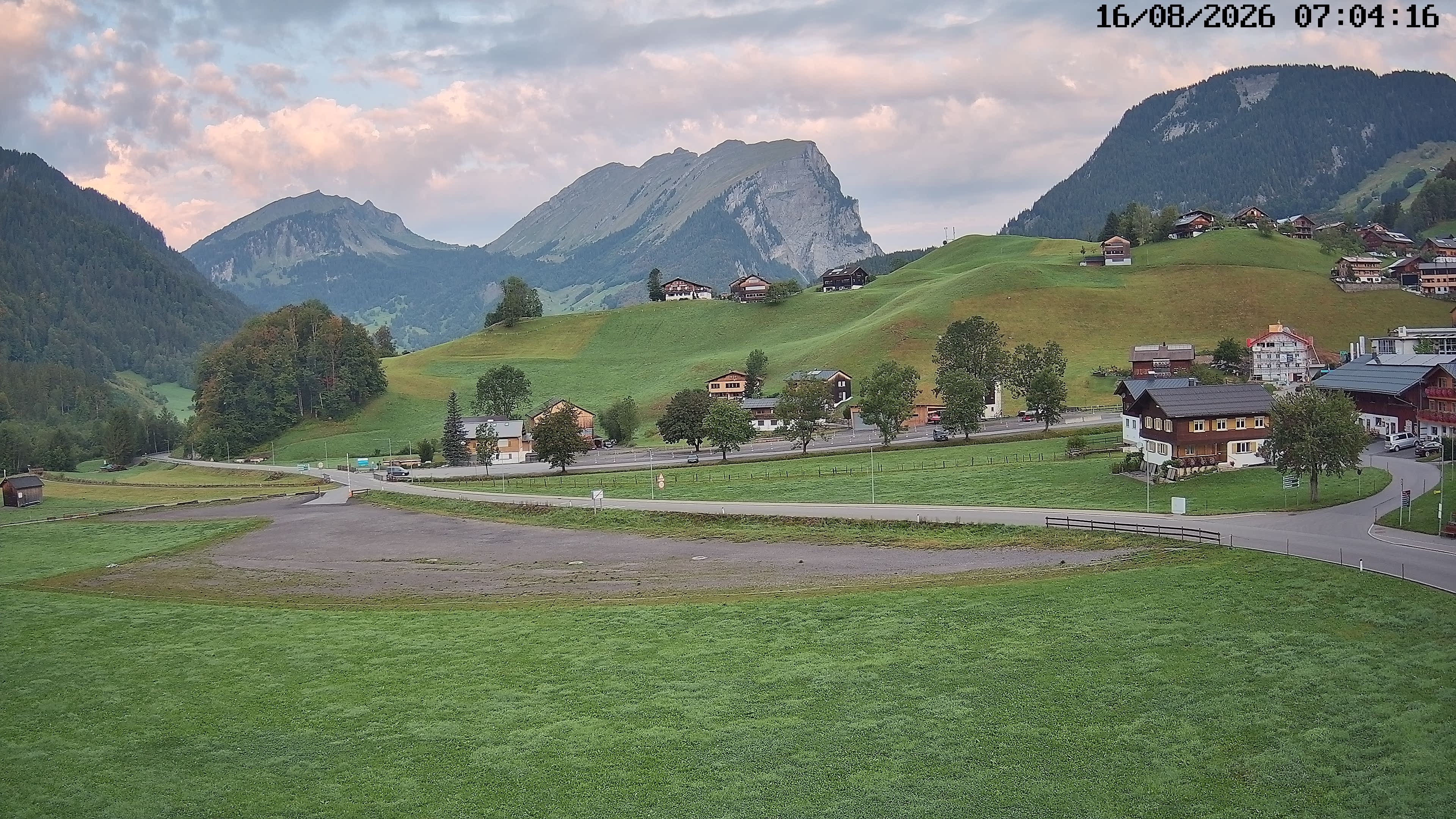 Archiv Foto Webcam Schoppernau: Ausblick Hotel Elisabeth
