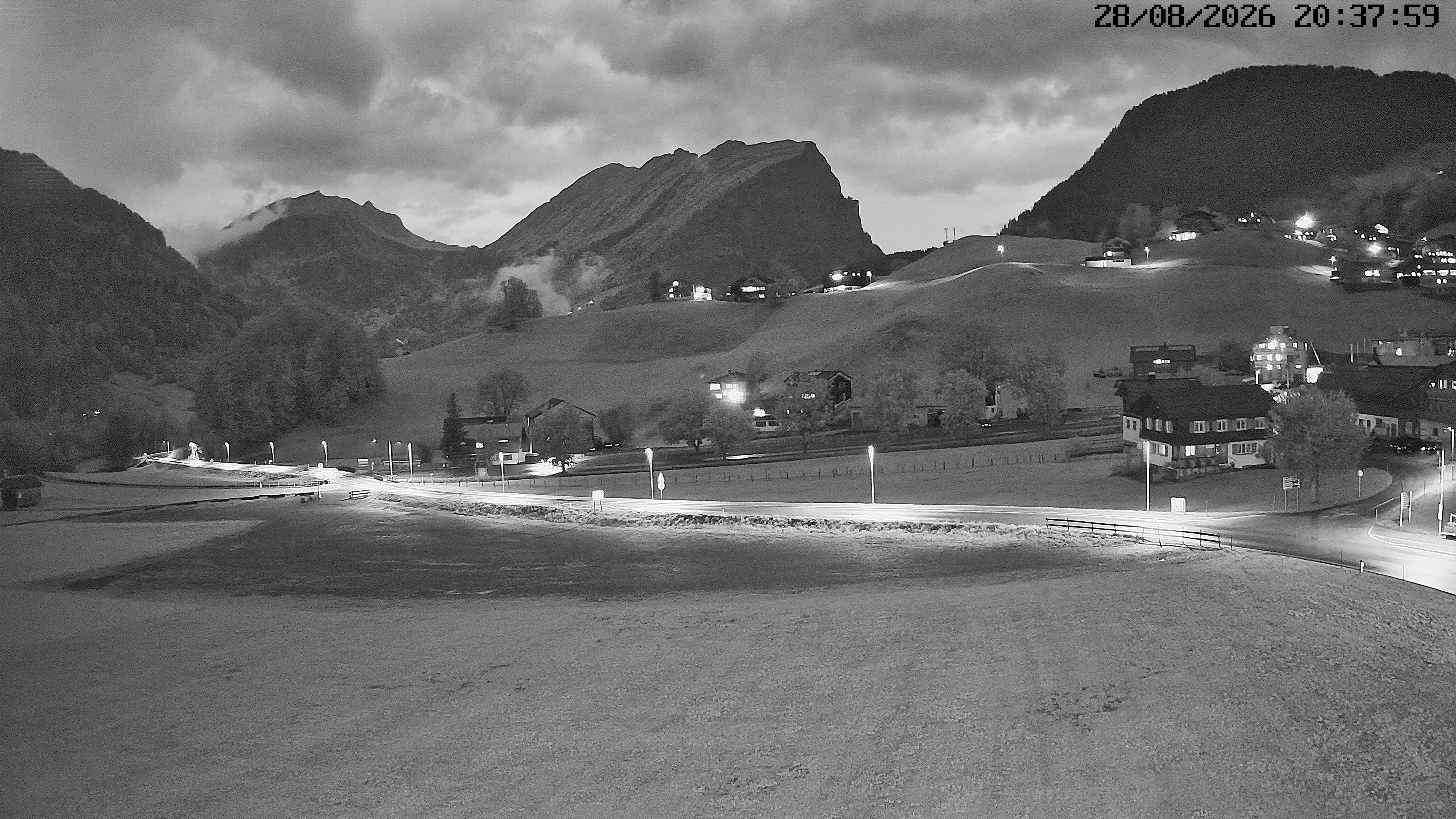 Archiv Foto Webcam Schoppernau: Ausblick Hotel Elisabeth