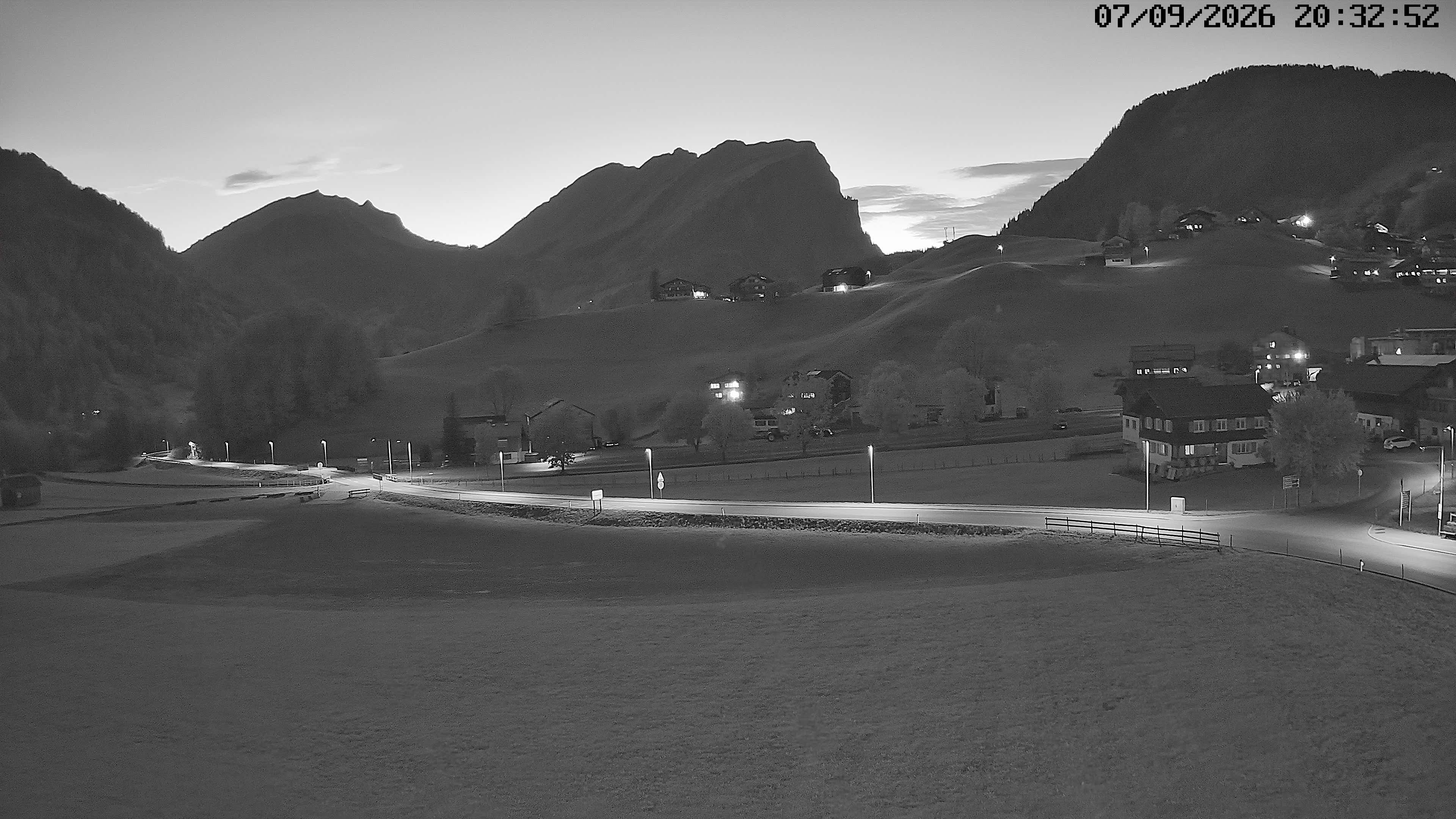 Archiv Foto Webcam Schoppernau: Ausblick Hotel Elisabeth