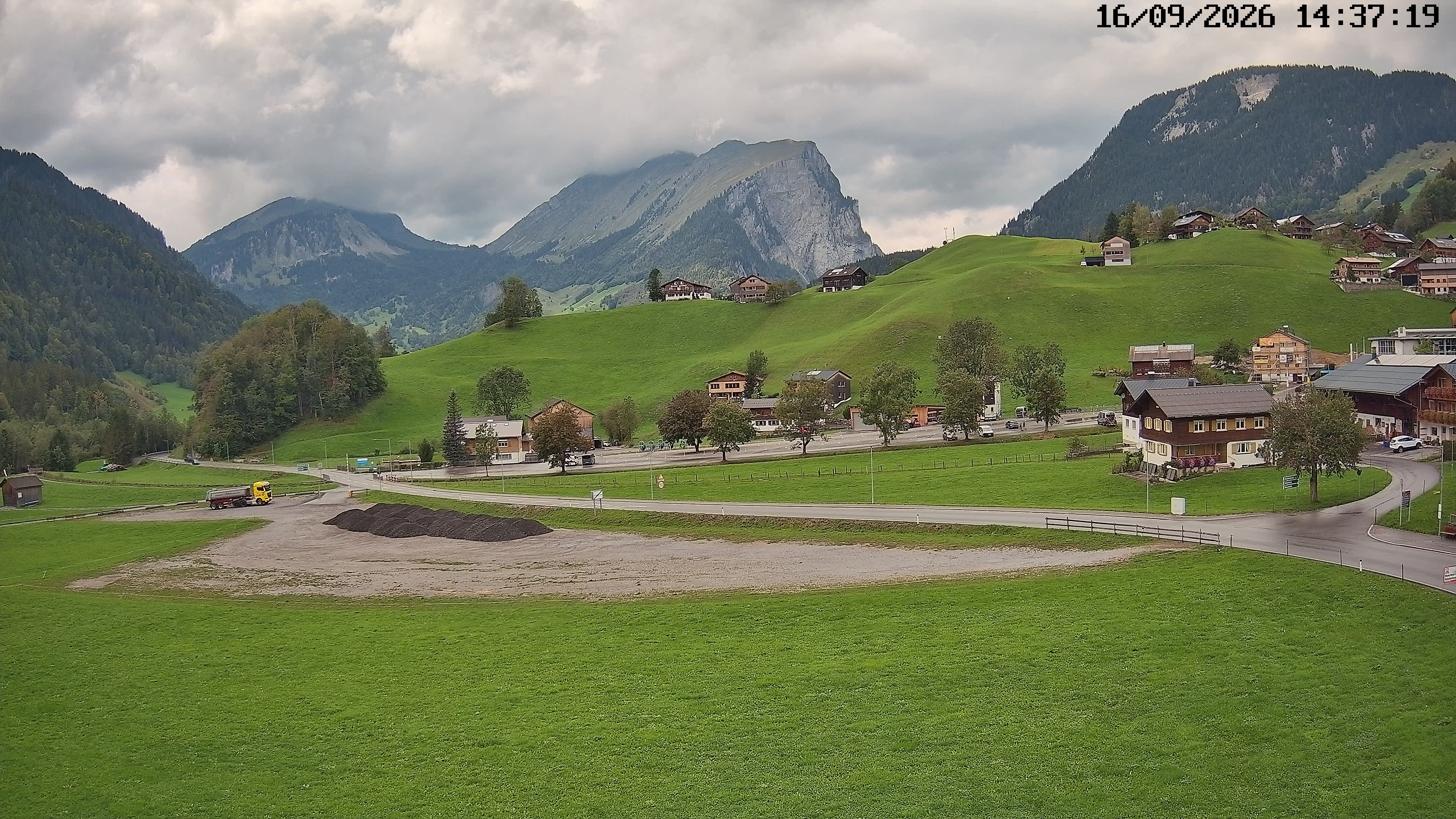 Archiv Foto Webcam Schoppernau: Ausblick Hotel Elisabeth