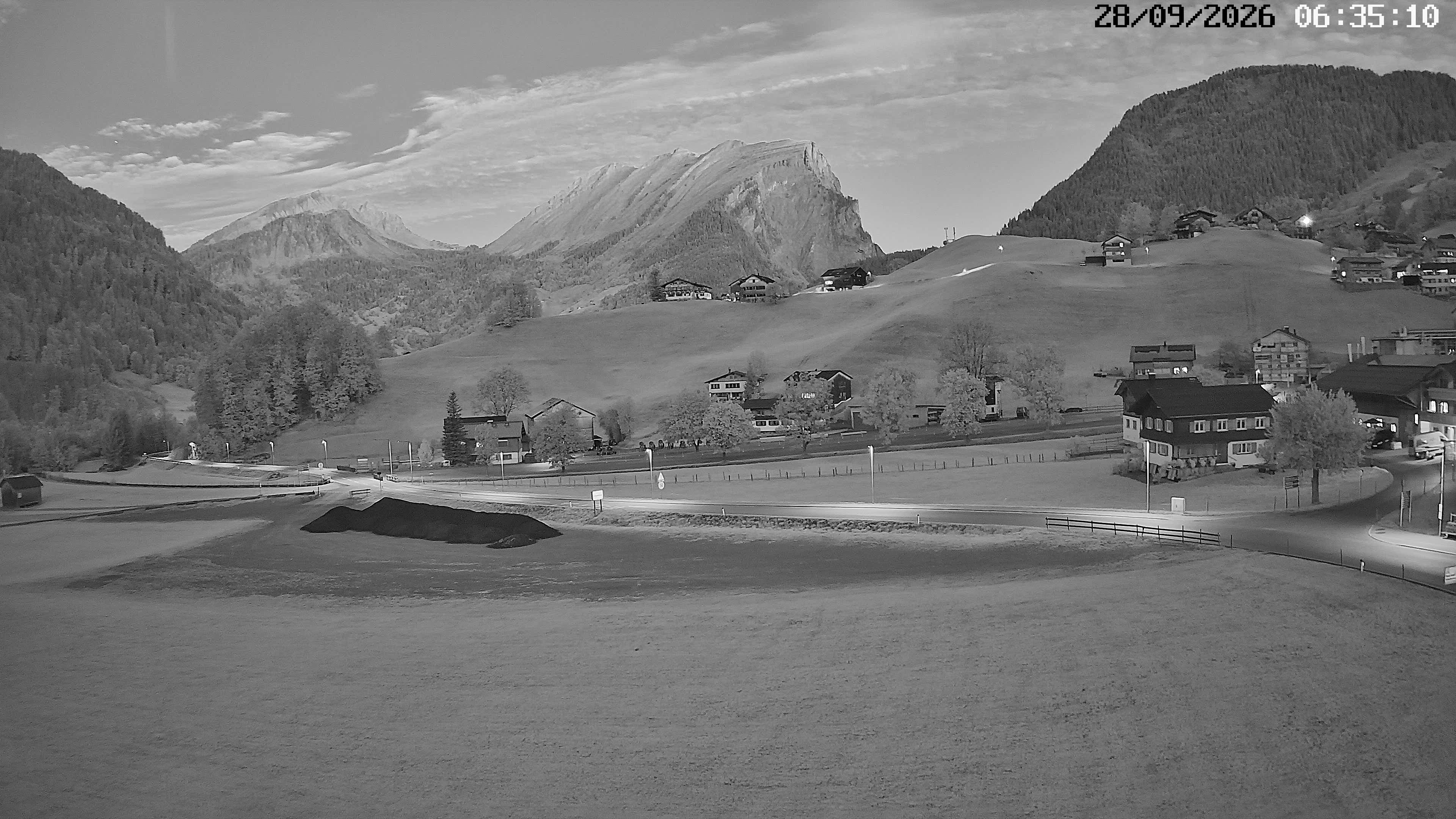 Archived image Webcam Schoppernau - Hotel Elisabeth