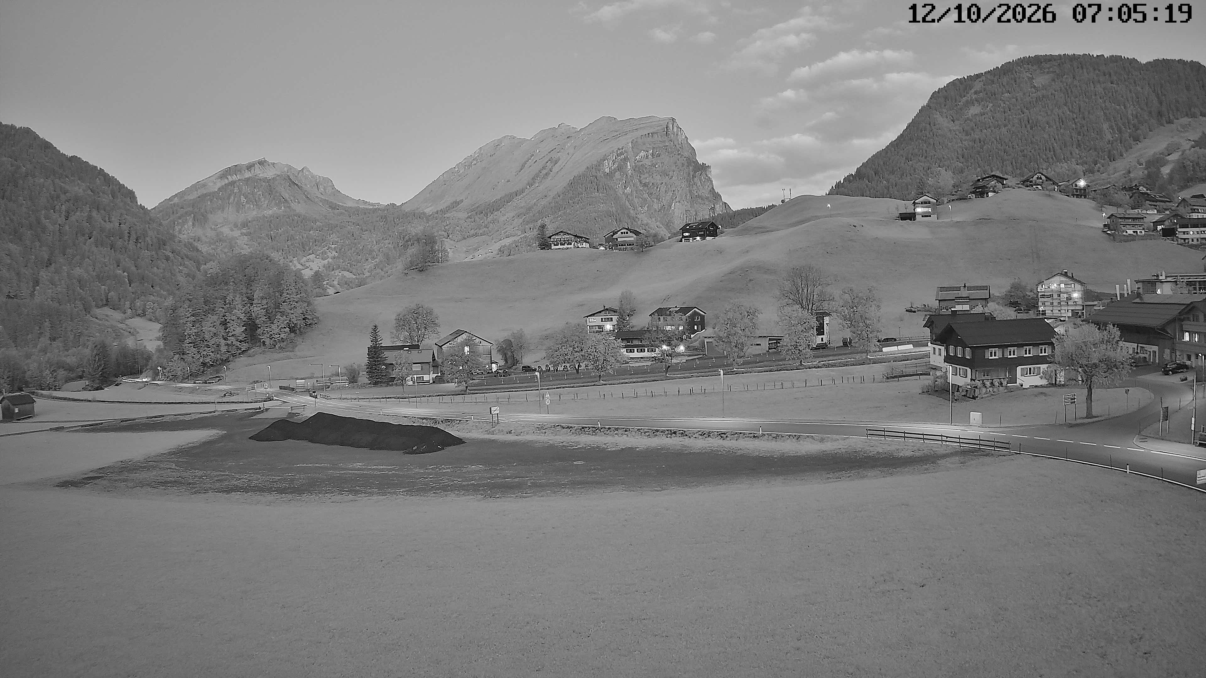 Archiv Foto Webcam Schoppernau: Ausblick Hotel Elisabeth