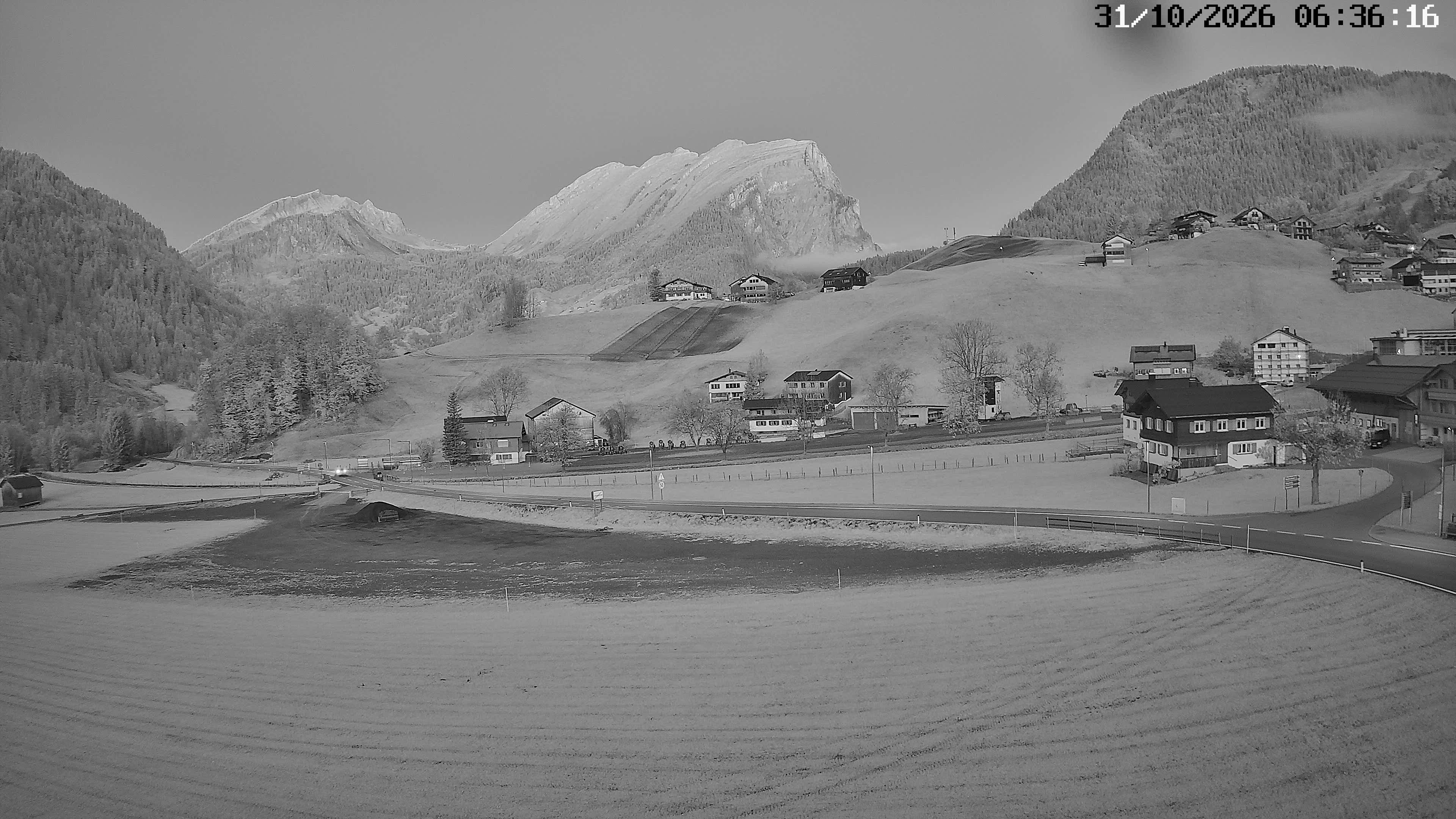 Archiv Foto Webcam Schoppernau: Ausblick Hotel Elisabeth