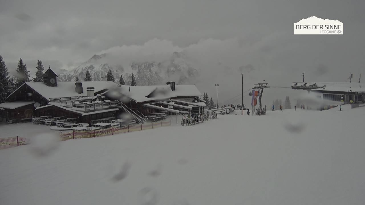 Archiv Foto Webcam Bergstation Asitzbahn