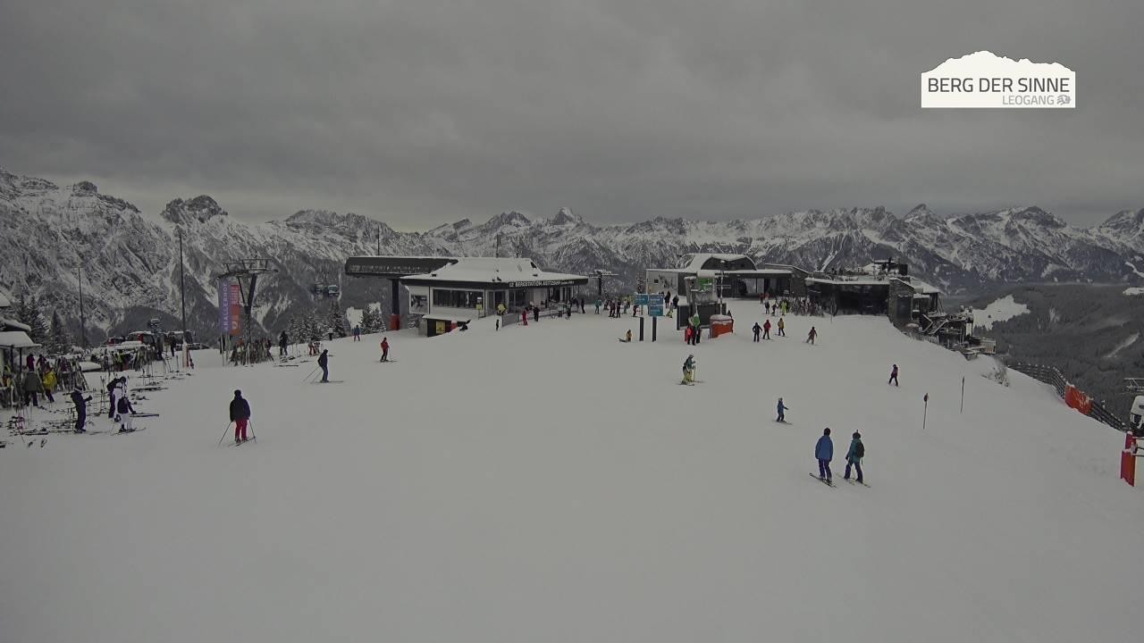 Archiv Foto Webcam Bergstation Asitzbahn