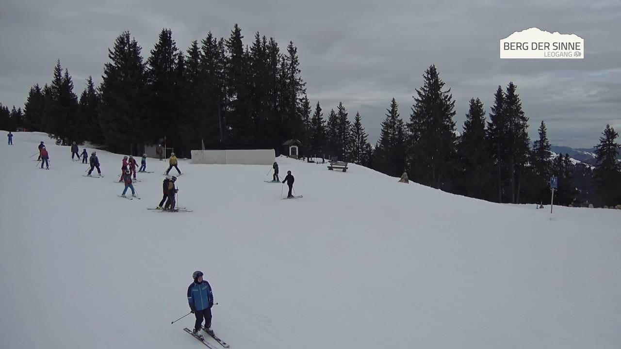 Archiv Foto Webcam Bergstation Asitzbahn