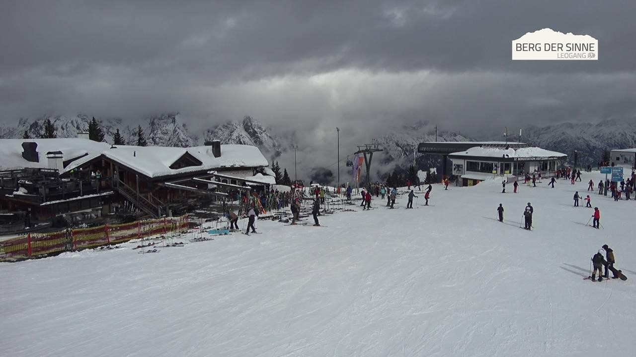Archiv Foto Webcam Bergstation Asitzbahn