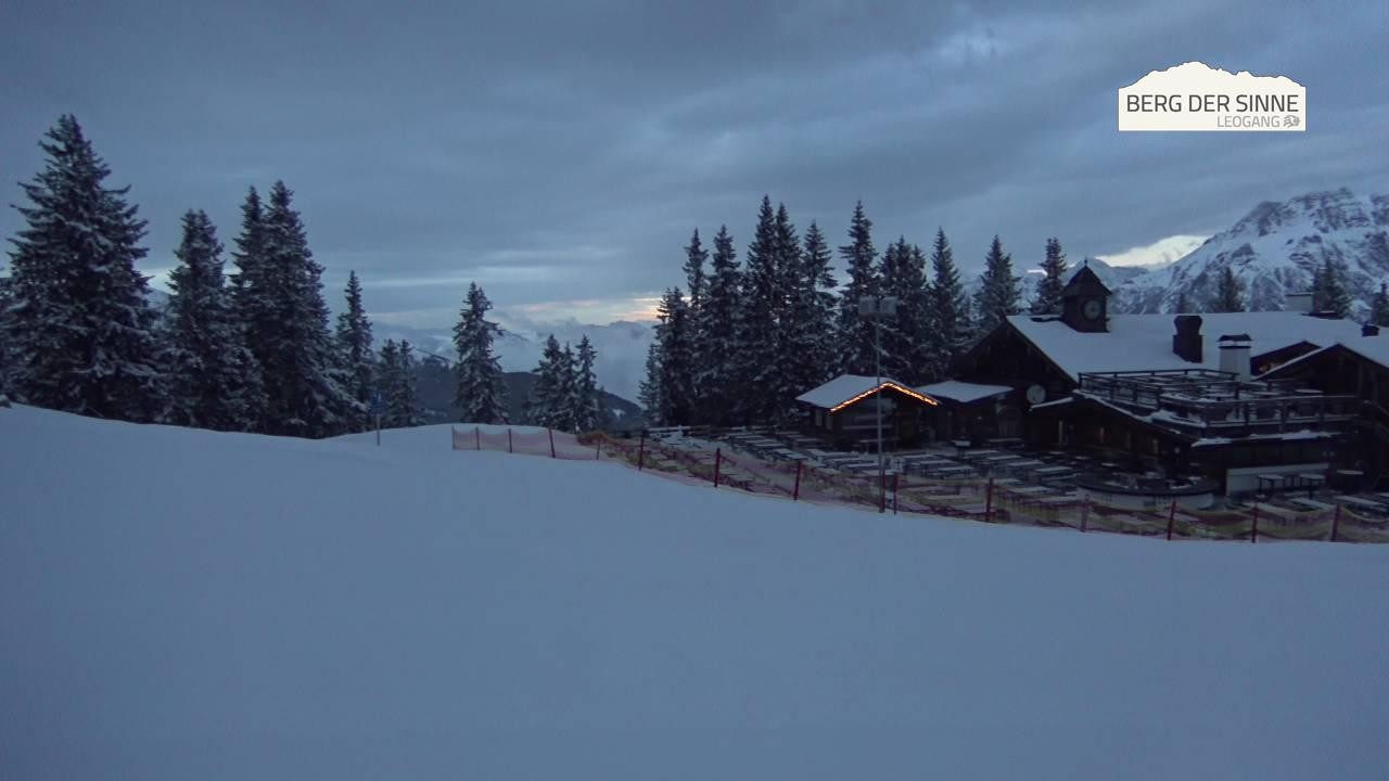 Archiv Foto Webcam Bergstation Asitzbahn