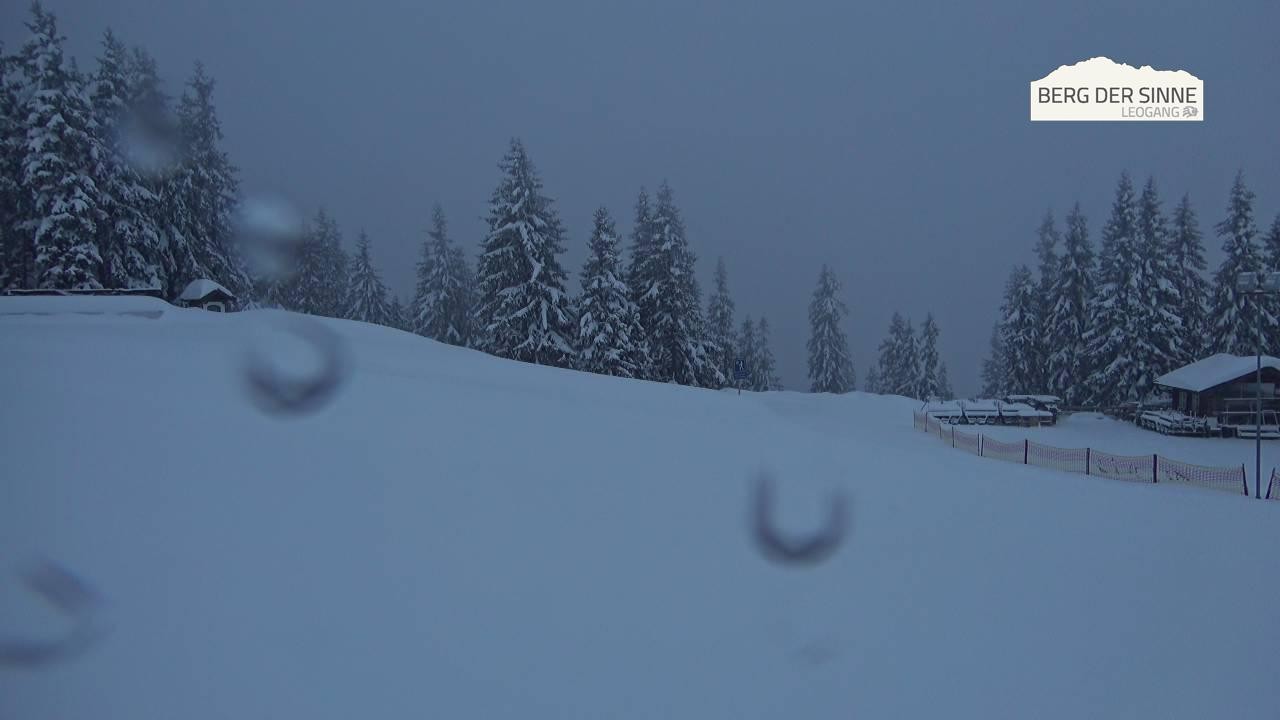 Archiv Foto Webcam Bergstation Asitzbahn