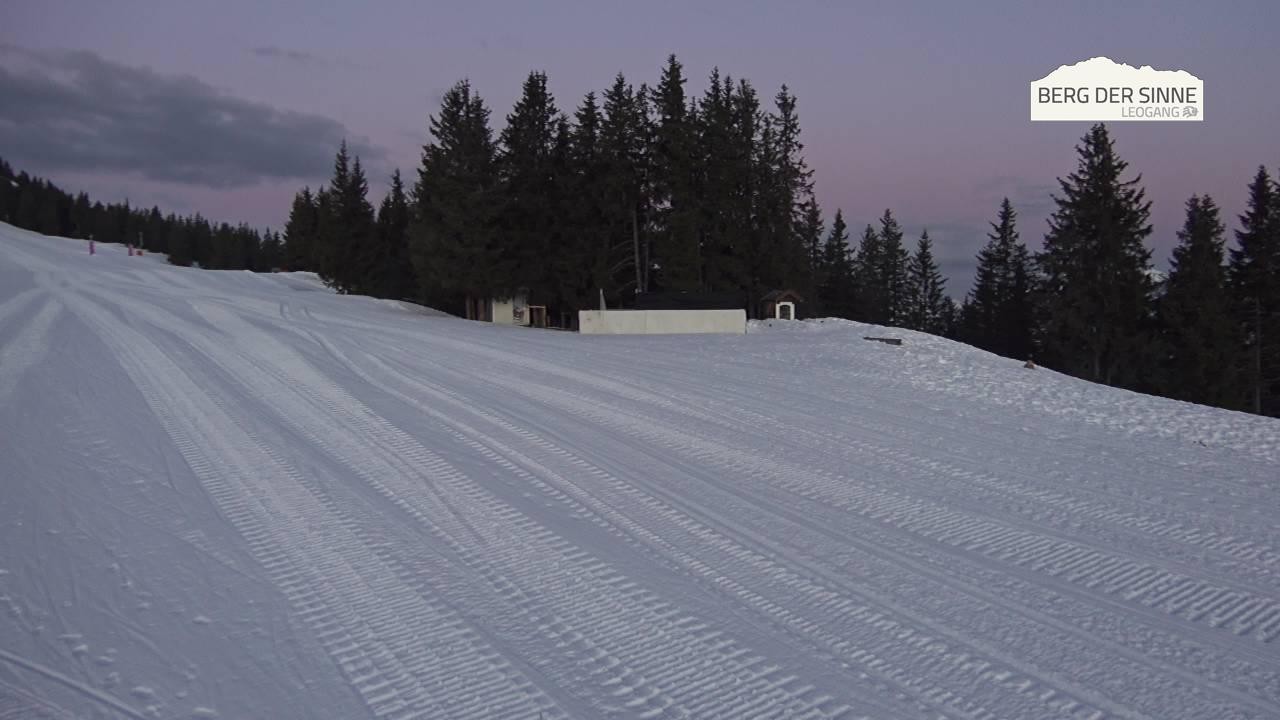 Archiv Foto Webcam Bergstation Asitzbahn