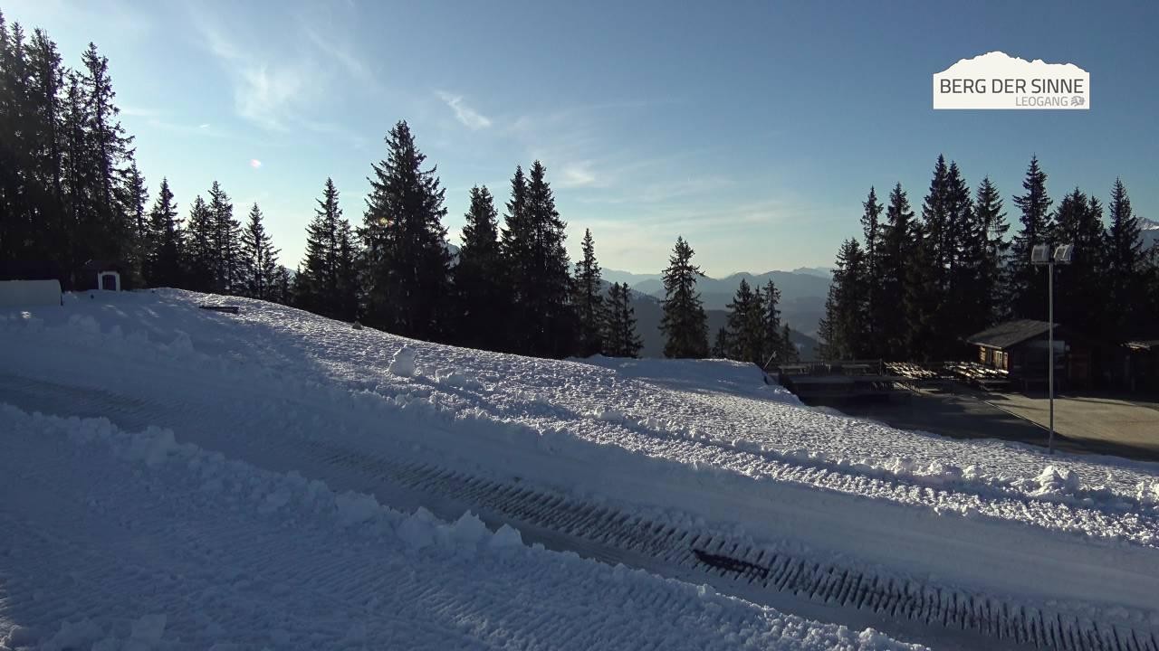 Archiv Foto Webcam Bergstation Asitzbahn